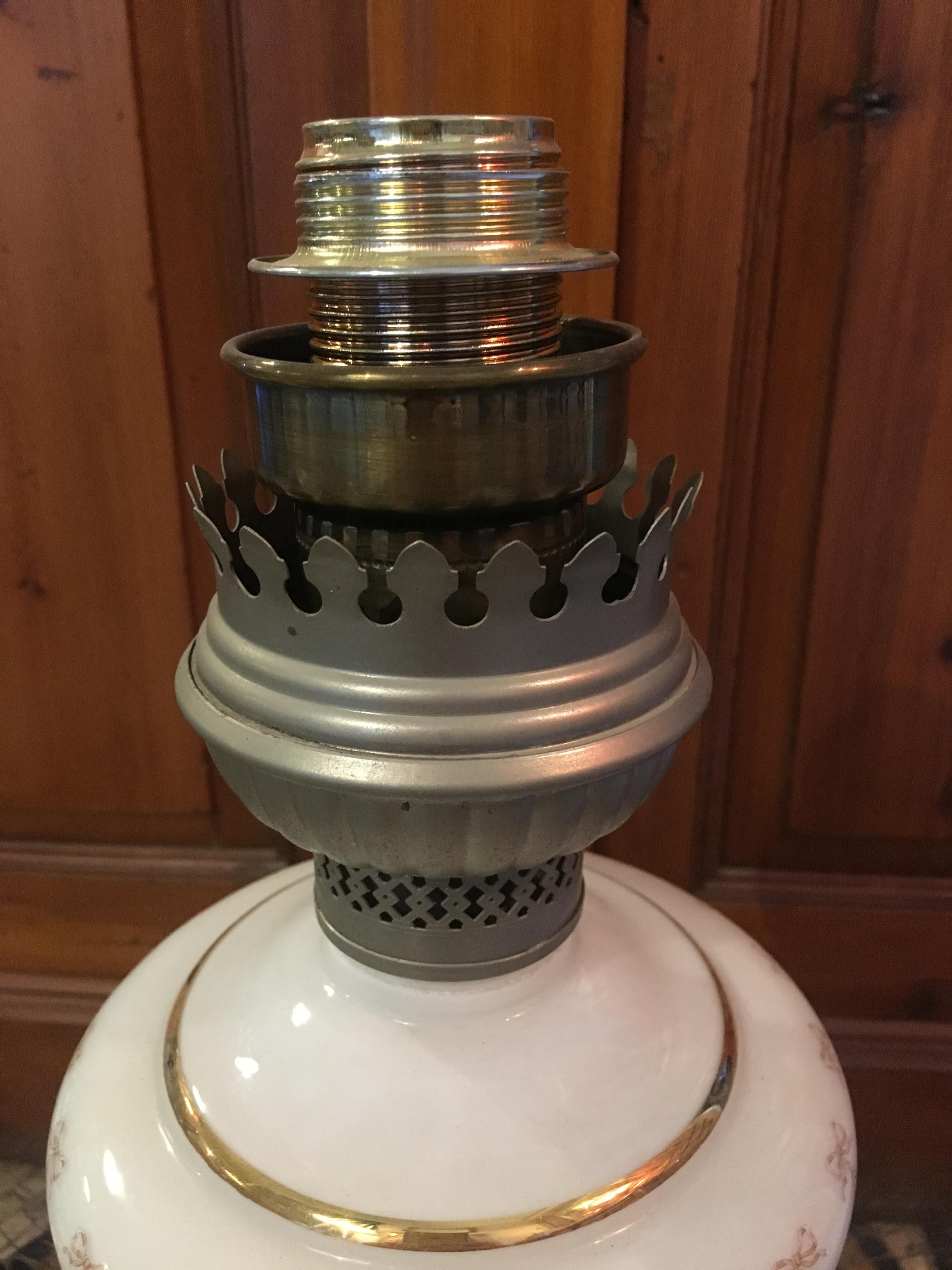 Galvanized 19th Century French Oil Lamp with Opaline Glass Converted into Electric Lamp For Sale