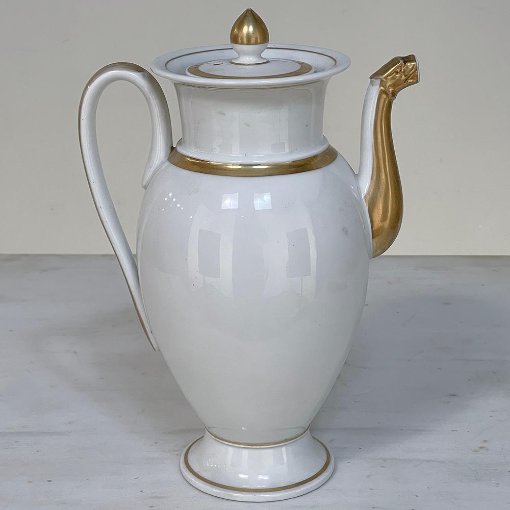 Napoleon III 19th Century French Old Paris - Vieux Paris Porcelain Neoclassical Coffee Pot For Sale