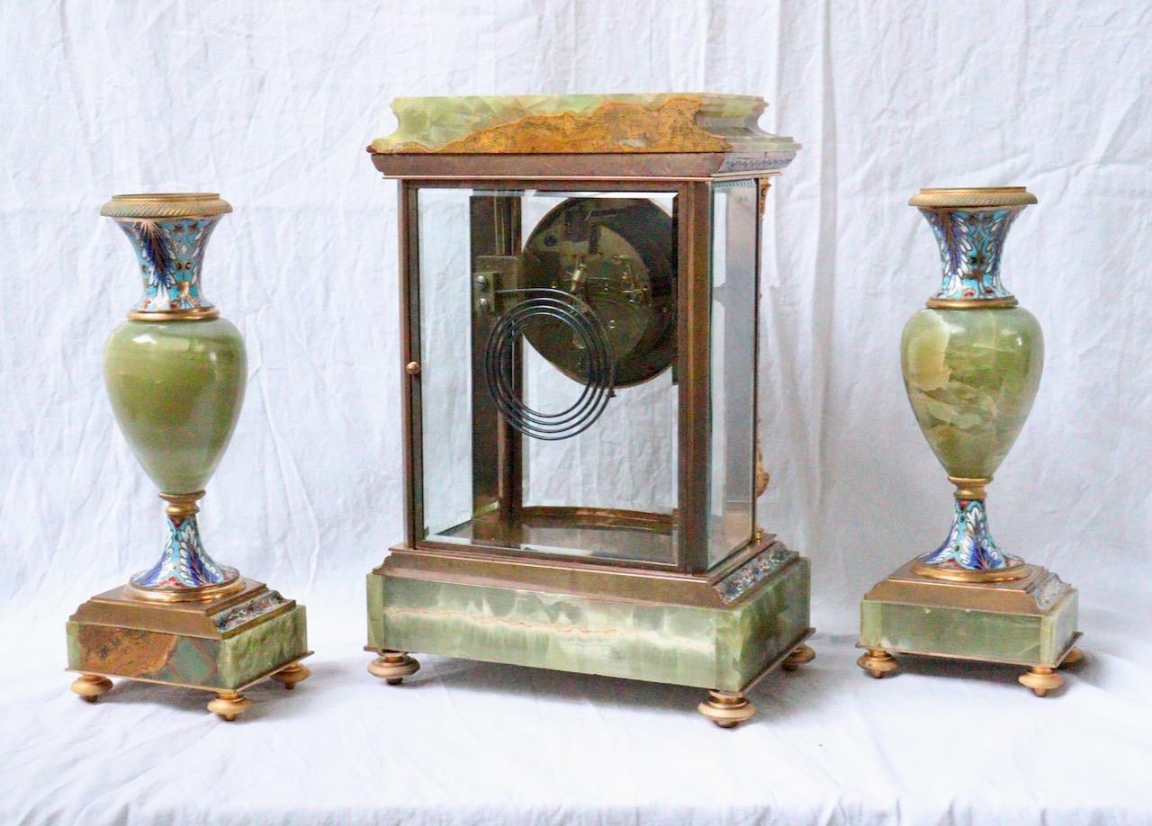 19th Century French Onyx and Champlevé Enamel Three-Pieces Clock Garniture In Good Condition In Saint-Ouen, FR