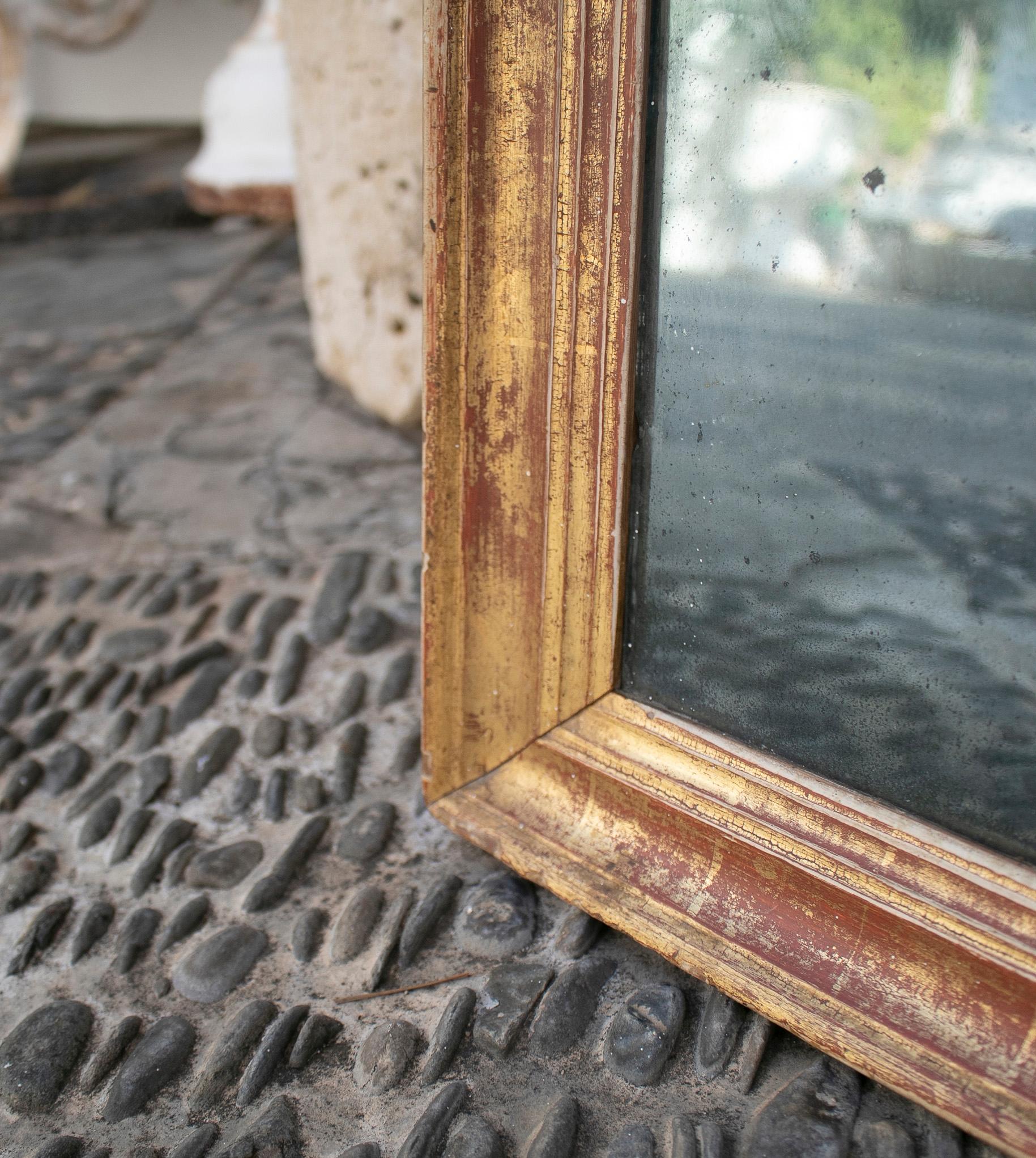 Specchio originale francese del XIX secolo con cornice in legno dorato in vendita 4