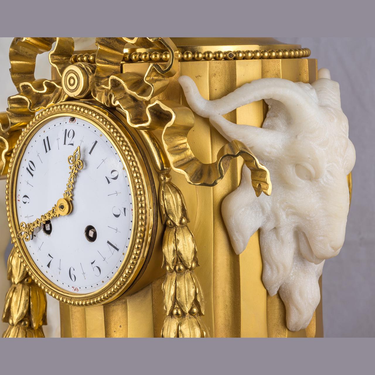 Carrara Marble 19th Century French Ormolu and White Marble Winged Cherub Clock For Sale