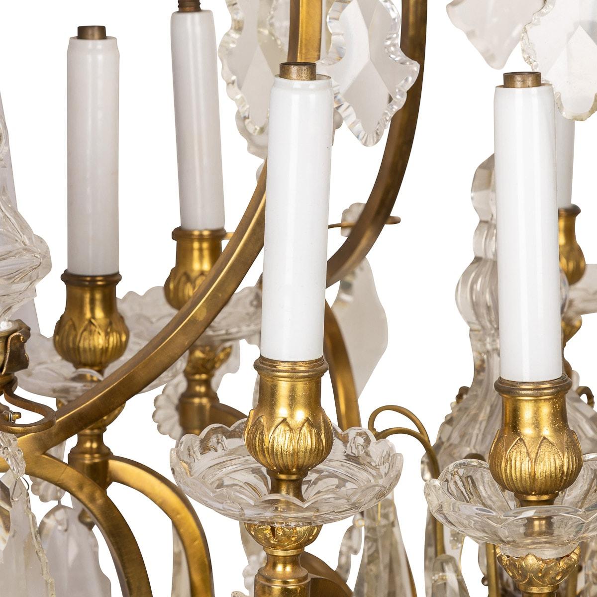 Lampadario francese del XIX secolo in ormolu e cristallo tagliato, 1860 ca. in vendita 7