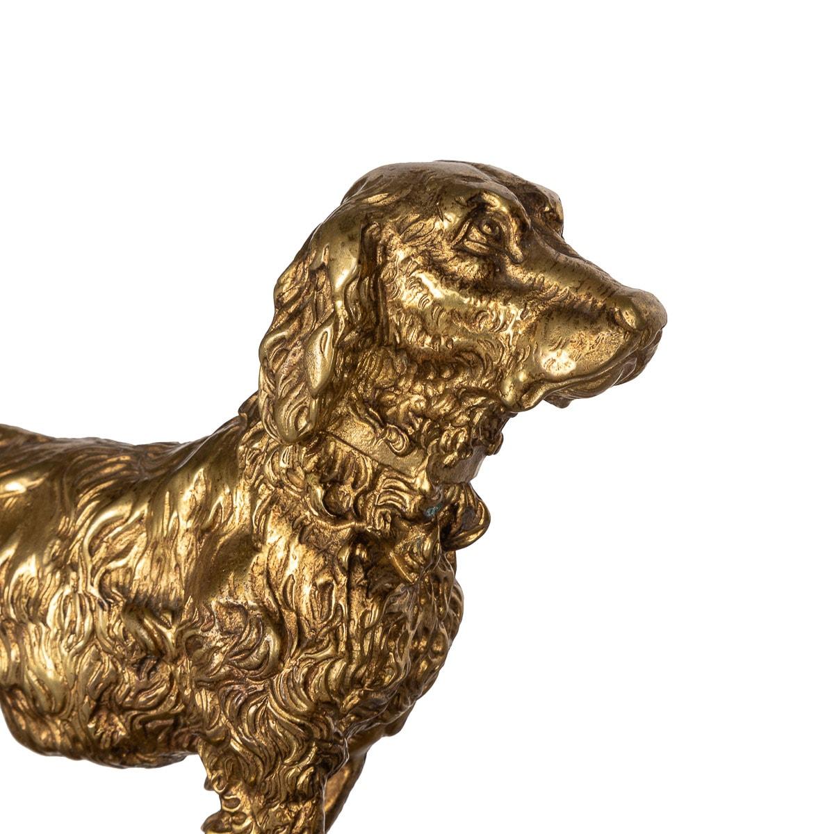 19th Century French Ormolu Fireplace Chenets Decorated with Dogs In Good Condition For Sale In Royal Tunbridge Wells, Kent