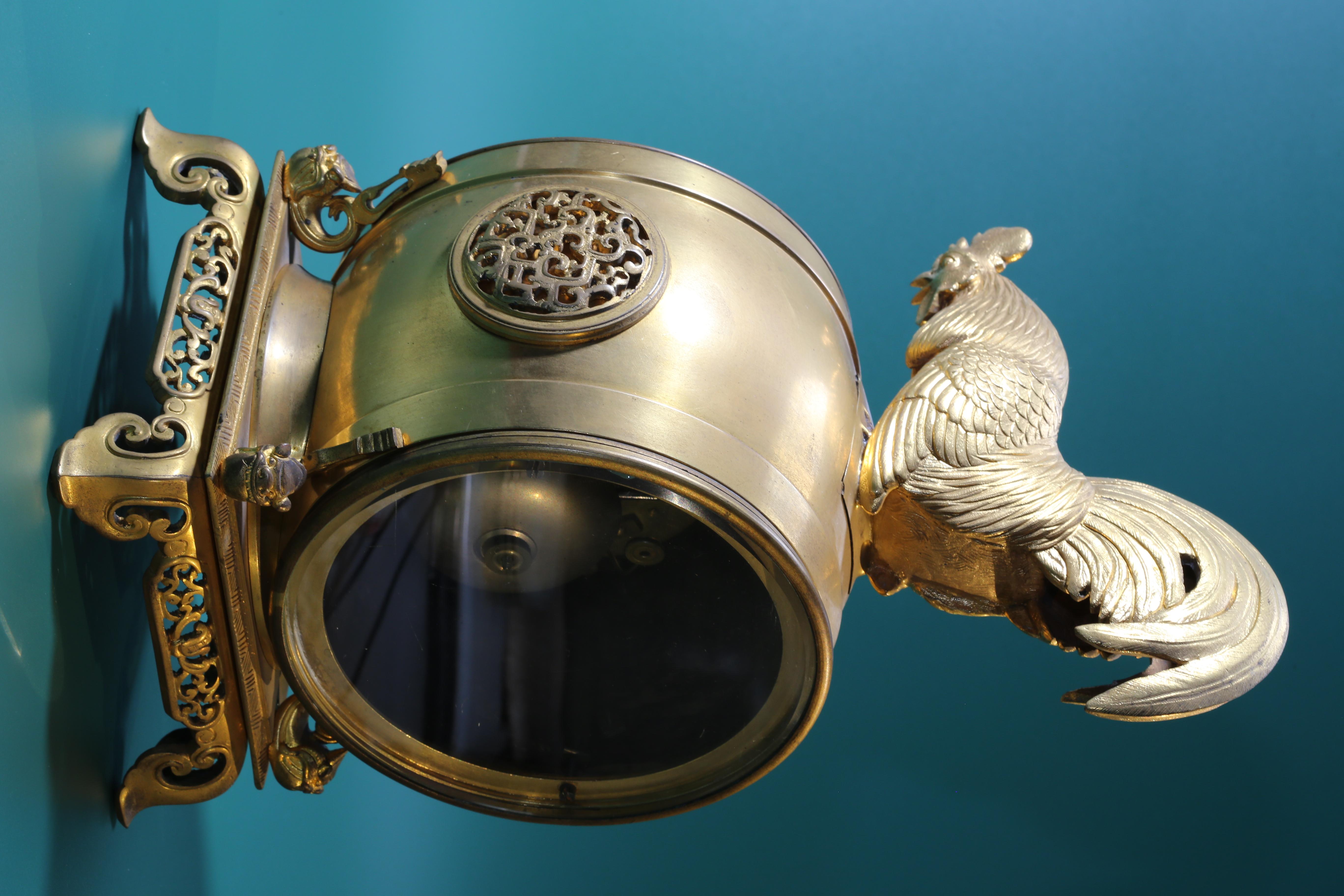 Französische Goldbronze-Kaminuhr des 19. Jahrhunderts, Christie's 2014 Auktion im Angebot 6
