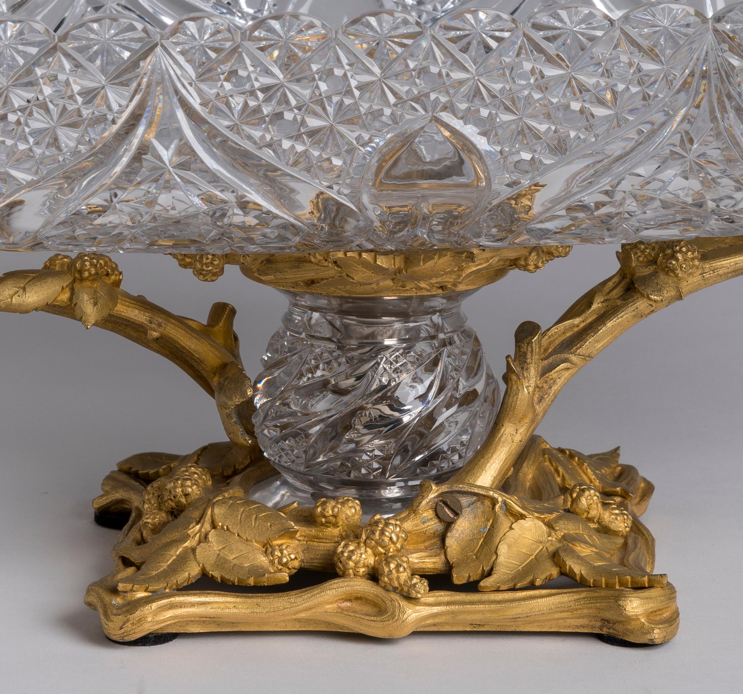 19th Century French Ormolu-Mounted Crystal Centrepiece attributed to Baccarat For Sale 2