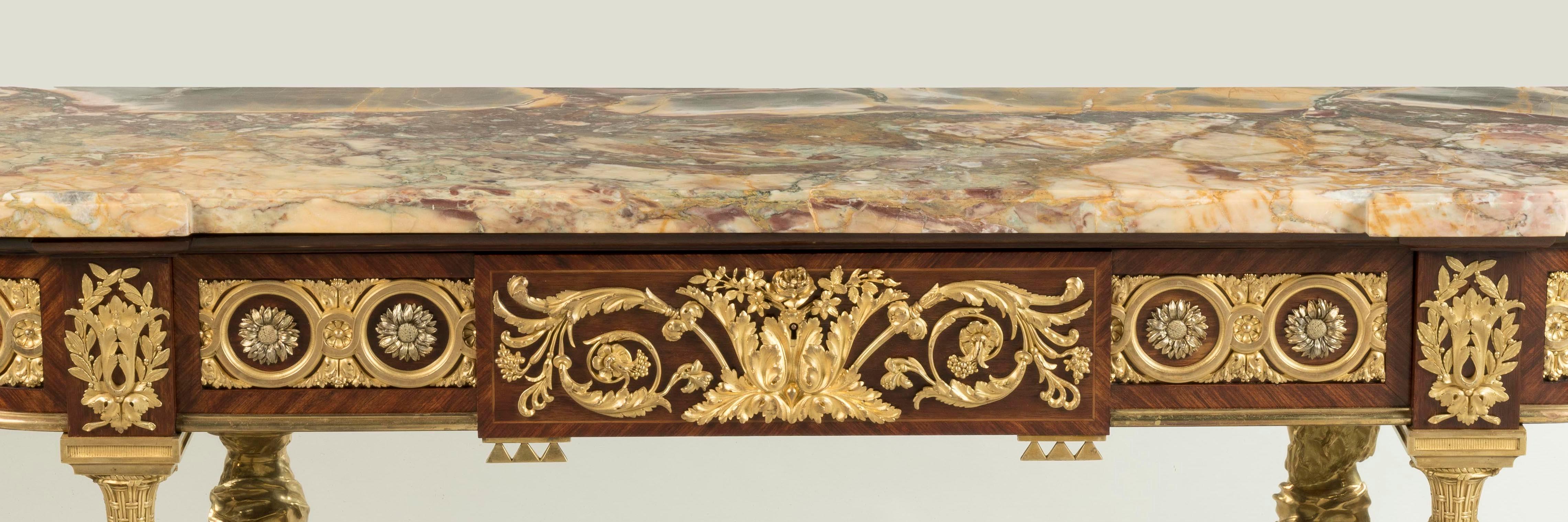 Französischer Konsolentisch aus Veilchenholz im Louis-XVI.-Stil des 19. Jahrhunderts mit Goldbronze-Montierung im Angebot 4
