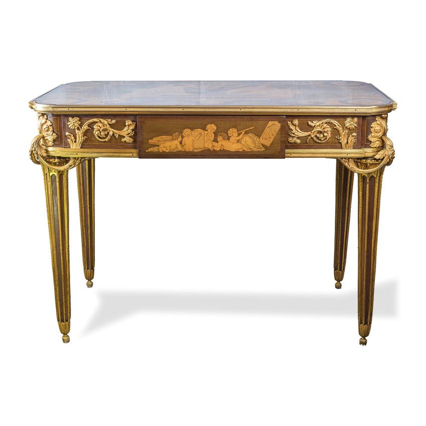 Mesa central francesa del siglo XIX de marquetería montada en ormolu Att. Alfred Beurdeley Luis XVI en venta