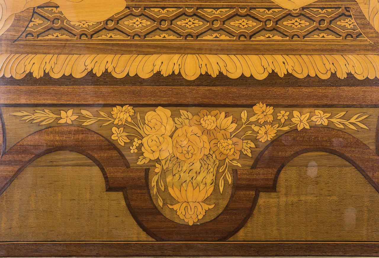 19th Century French Ormolu Mounted Marquetry Center Table by E. Khan & Cie. For Sale 3