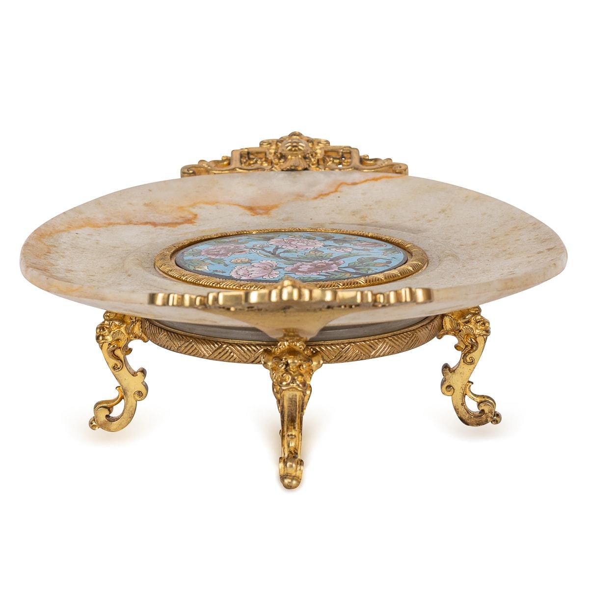 19th Century French Ormolu Mounted Onyx Marble & Enamel Centrepiece c.1880 In Good Condition For Sale In Royal Tunbridge Wells, Kent
