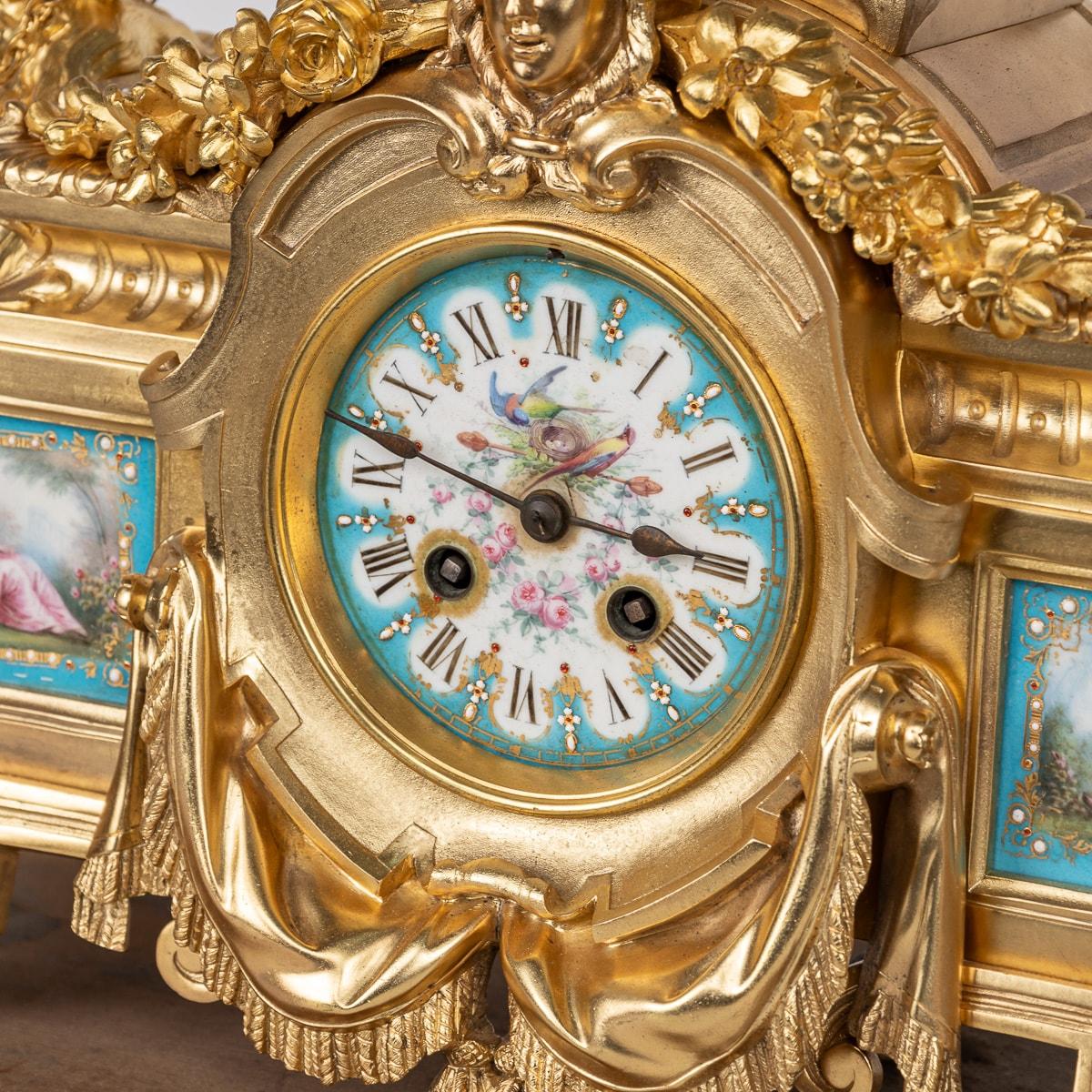 19th Century French Ormolu Mounted Sevres Style Porcelain Mantle Clock c.1870 For Sale 4