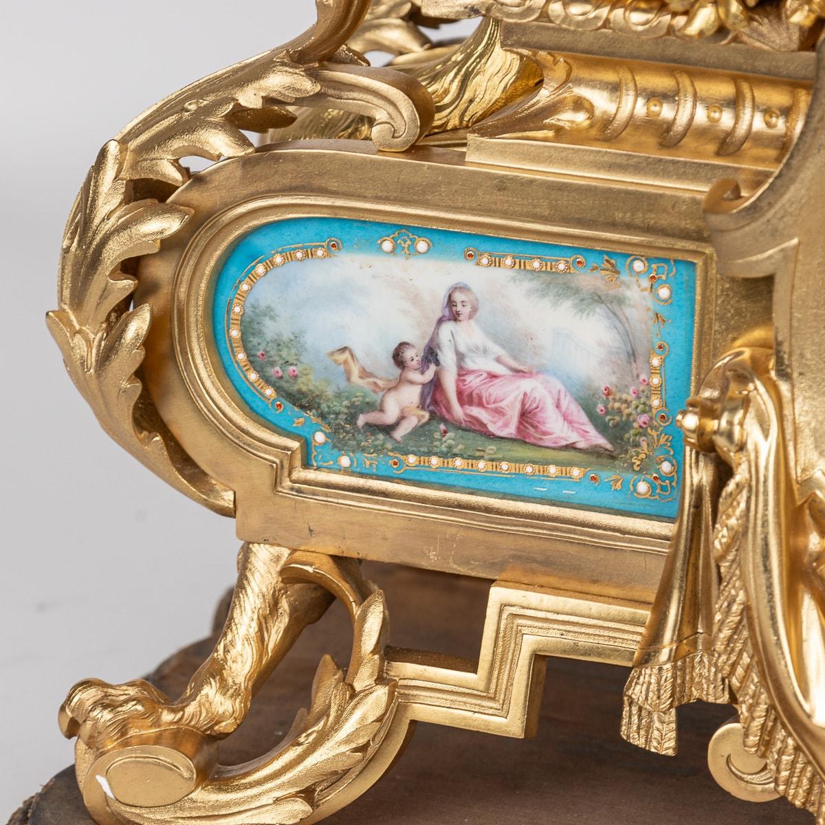 19th Century French Ormolu Mounted Sevres Style Porcelain Mantle Clock c.1870 For Sale 5