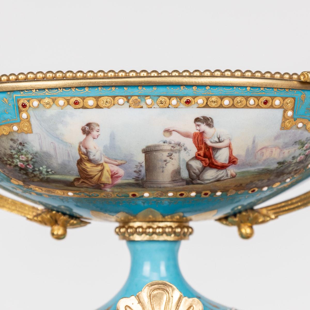 19th Century French Ormolu Mounted Sevres Style Porcelain Mantle Clock c.1870 For Sale 10