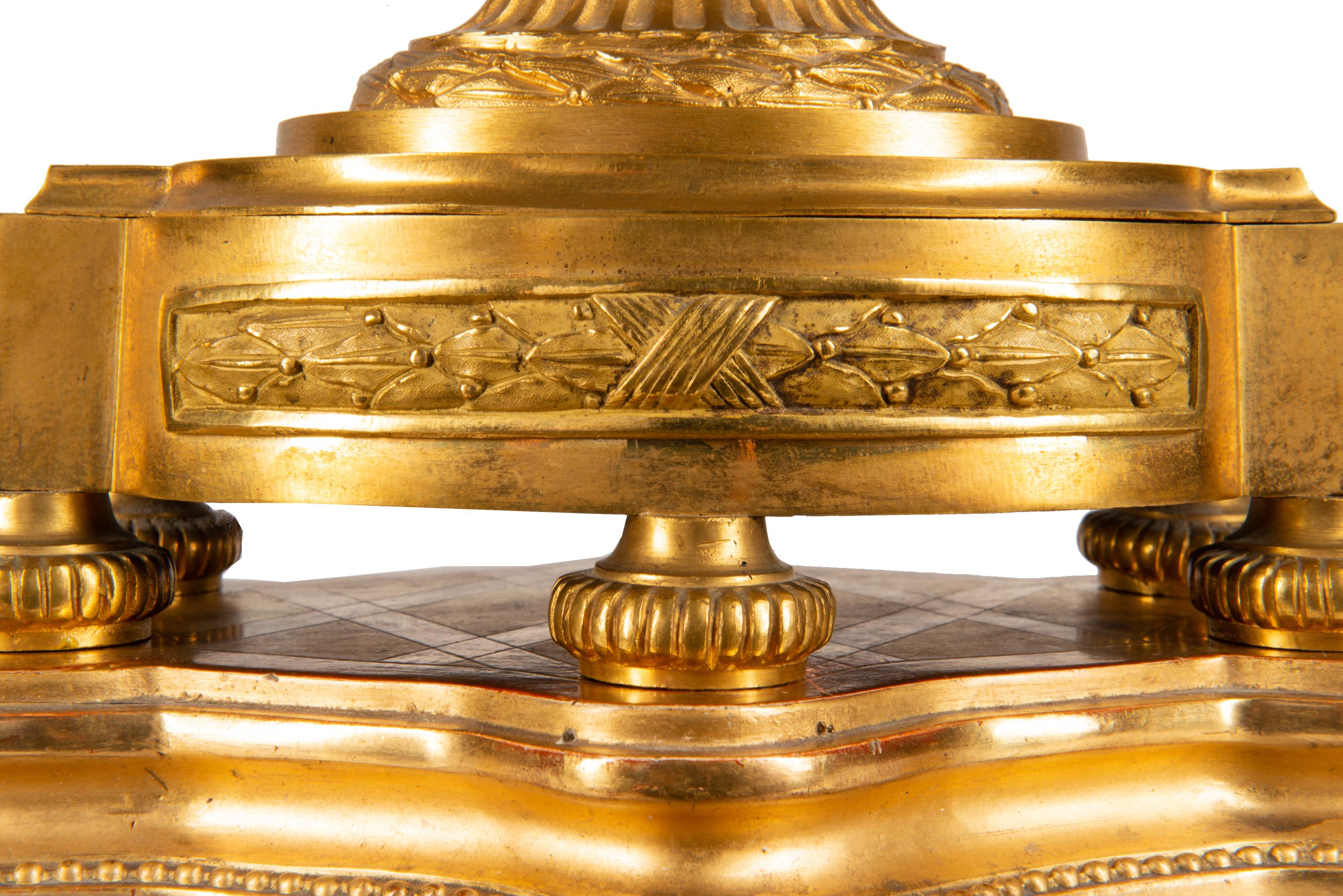 19th Century French Ormolu Urn Shape Mantel Clock For Sale 8