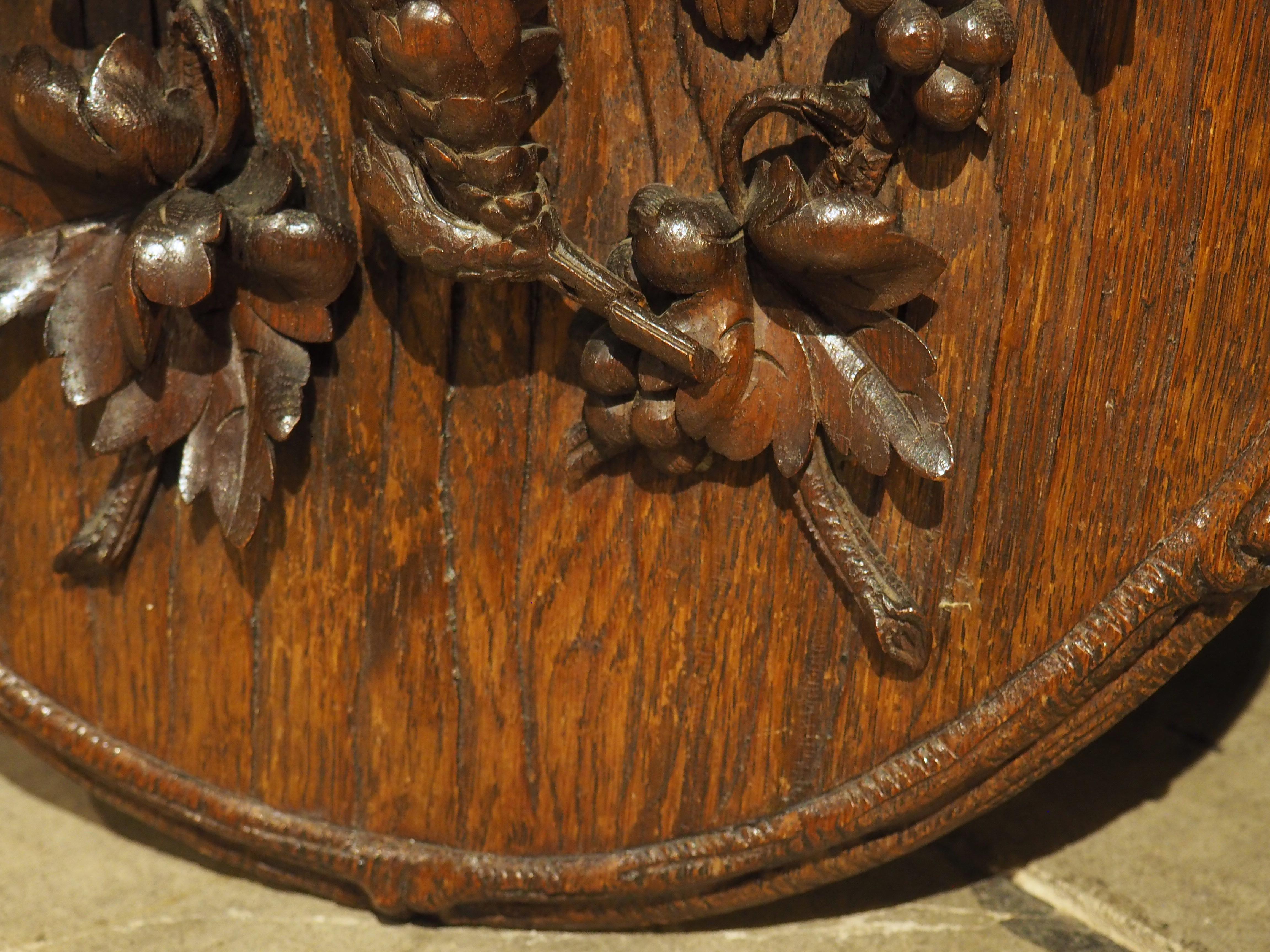 19th Century French Oval Black Forest Game Plaque with Bark Trompe L’Oeil For Sale 7