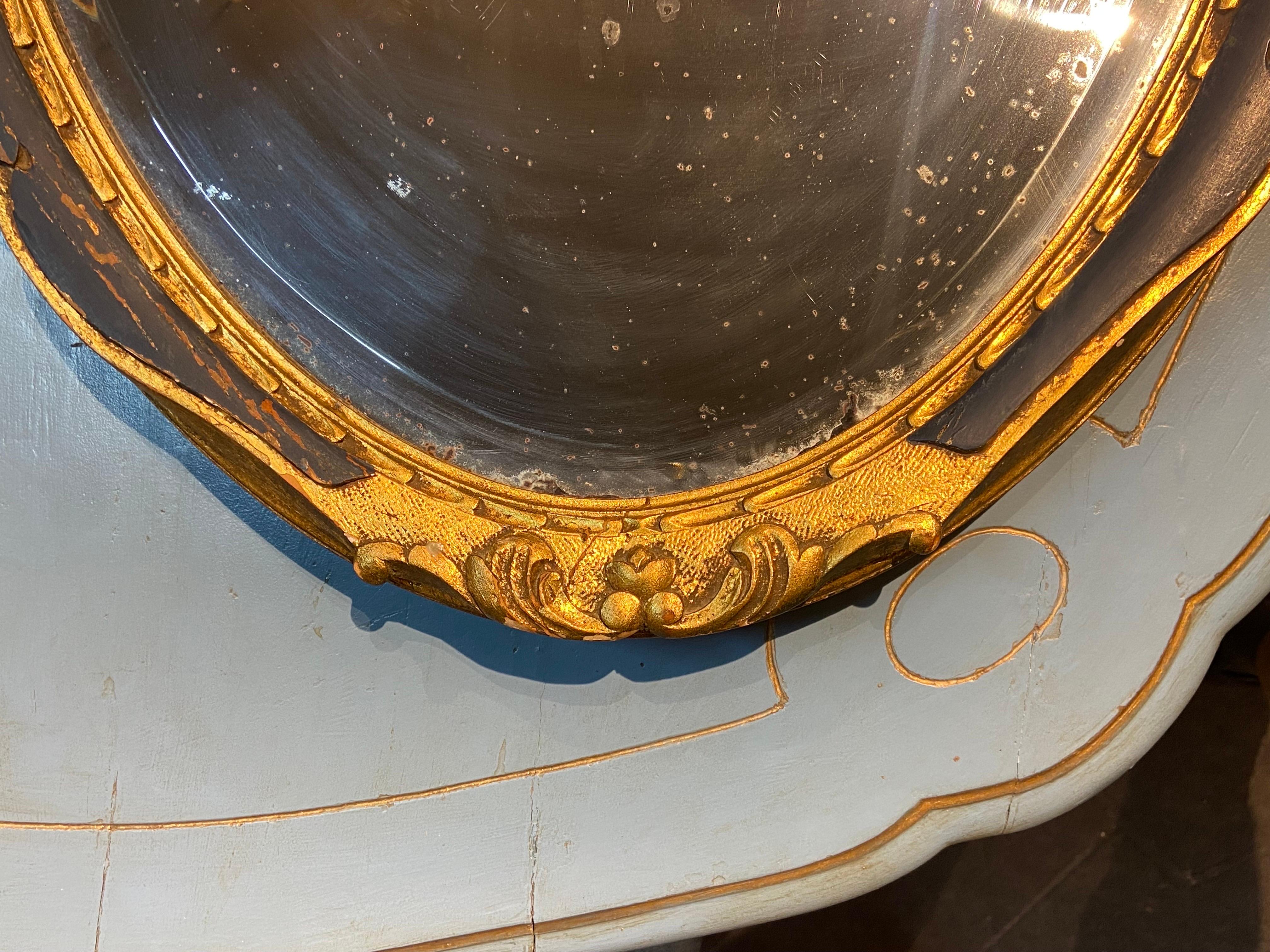 Wood 19th Century French Oval Hand Carved Decorated Giltwood Wall Mirror For Sale