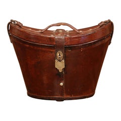 19th Century, French Oval Pigskin Leather Hat Box from Paris