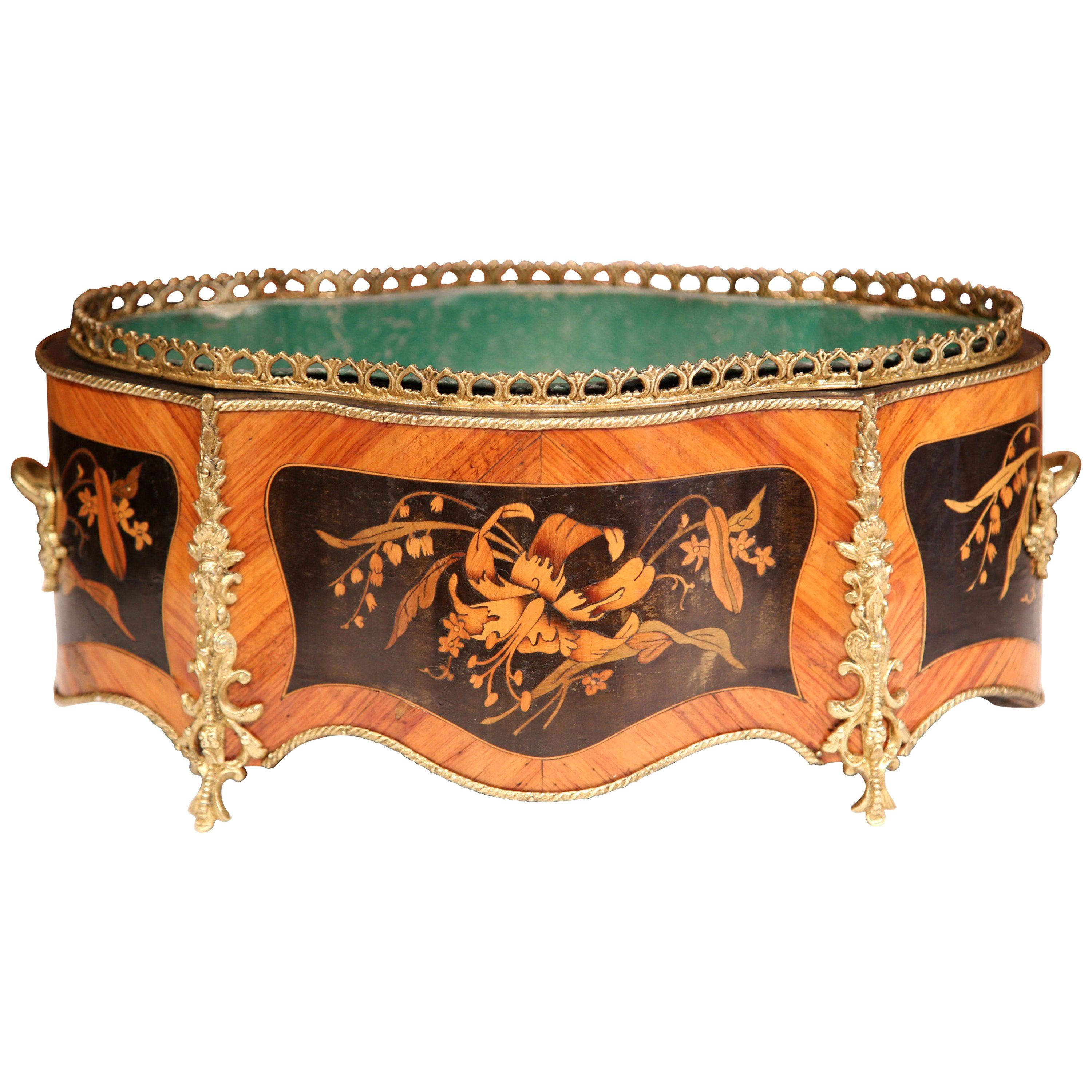 19th Century French Oval Rosewood Jardinière with Marquetry and Bronze Mounts