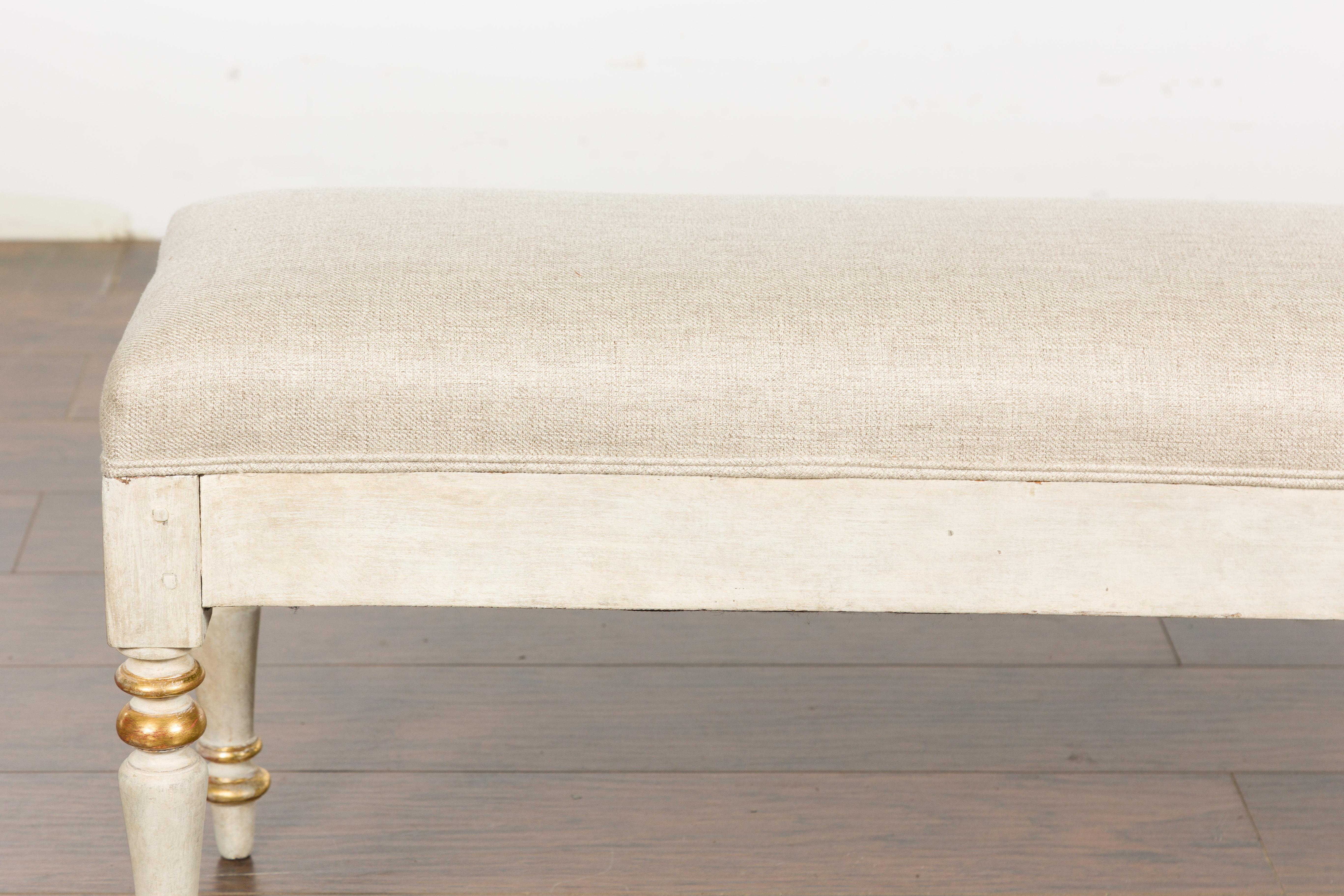 19th Century French Painted and Gilded Bench with Turned Legs and Upholstery For Sale 2
