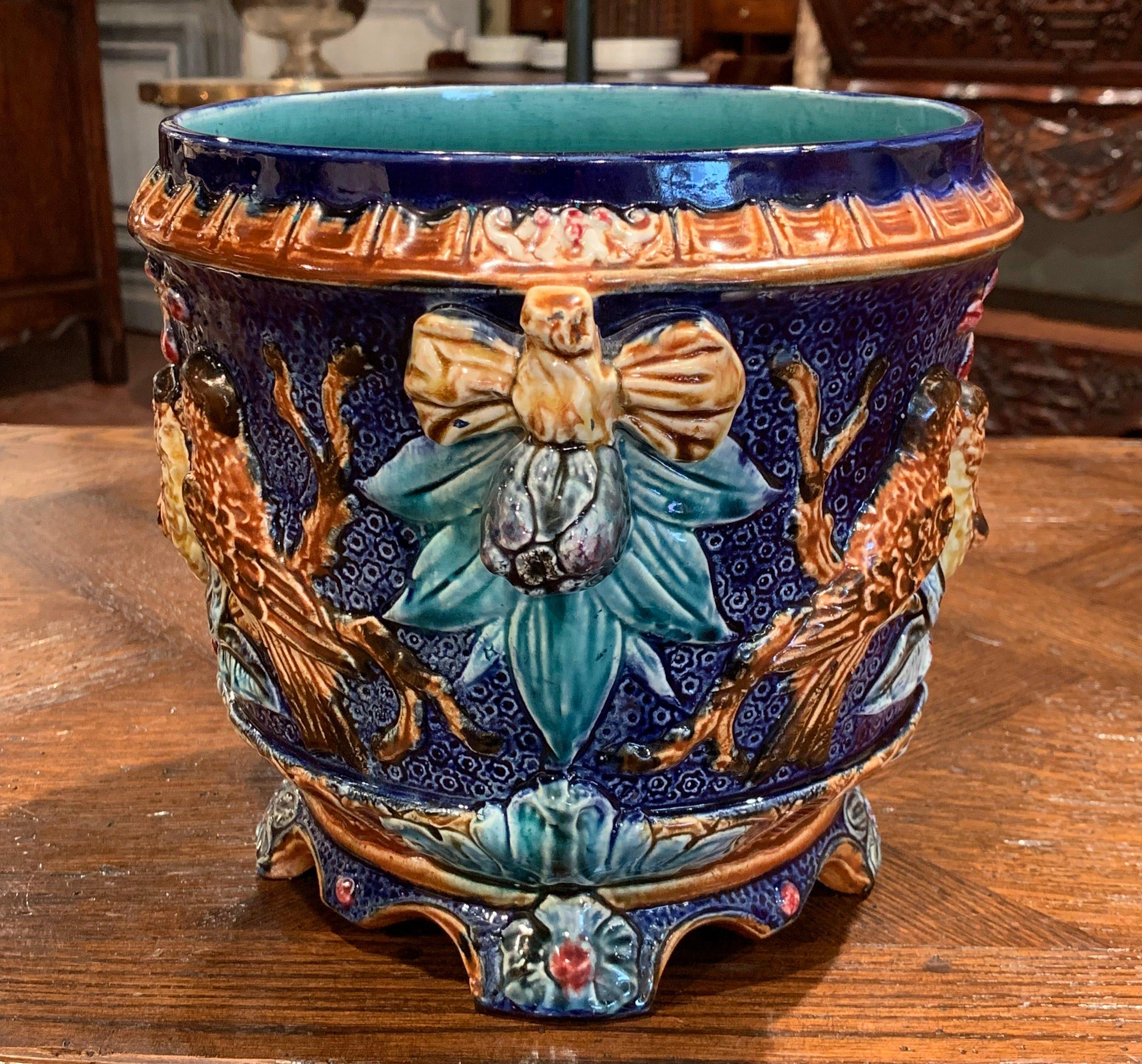19th Century French Painted Ceramic Barbotine Cache Pot with Doves and Foliage 1