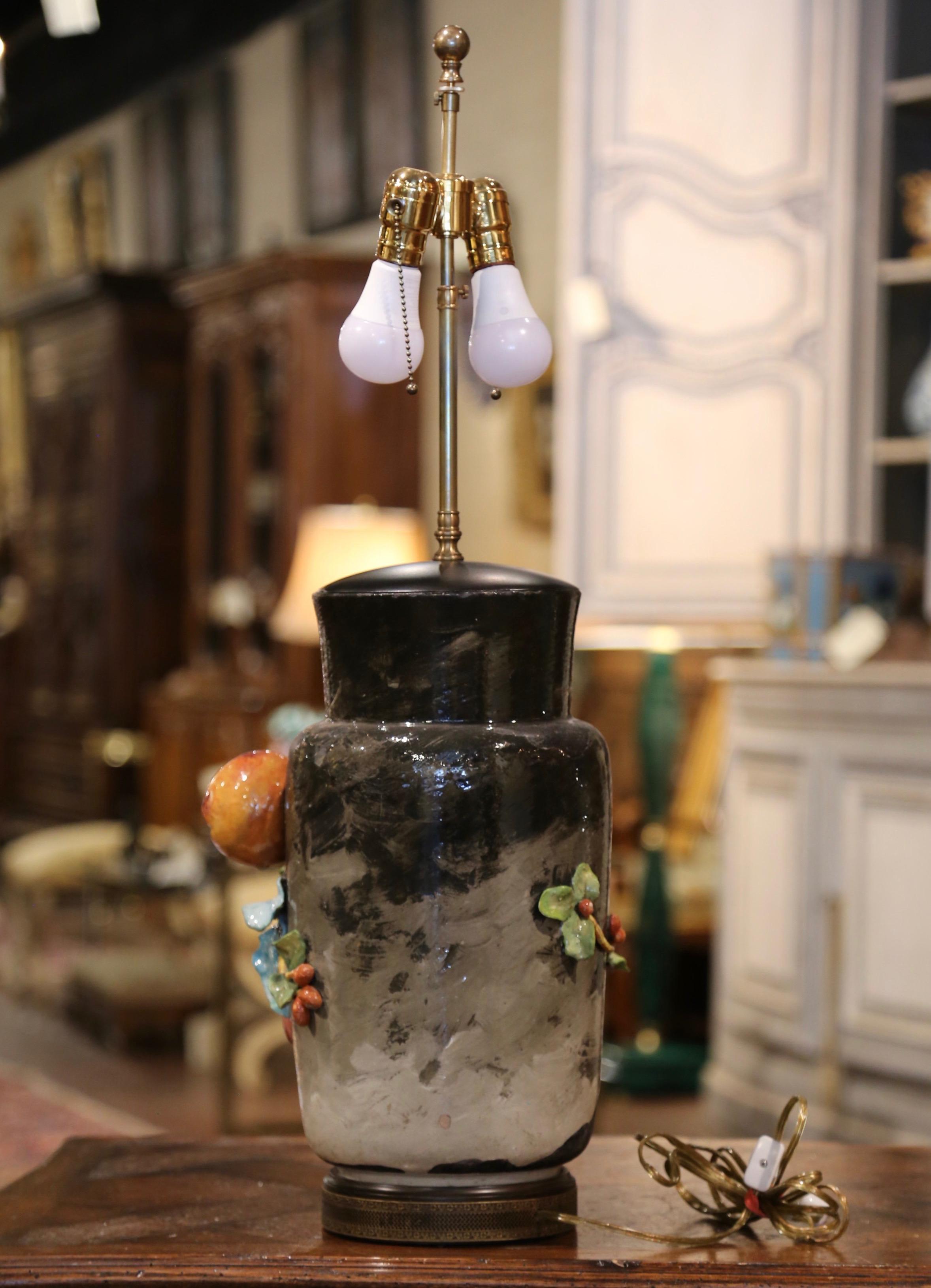 19th Century French Painted Ceramic Barbotine Table Lamp from Montigny-sur-Loing In Good Condition In Dallas, TX