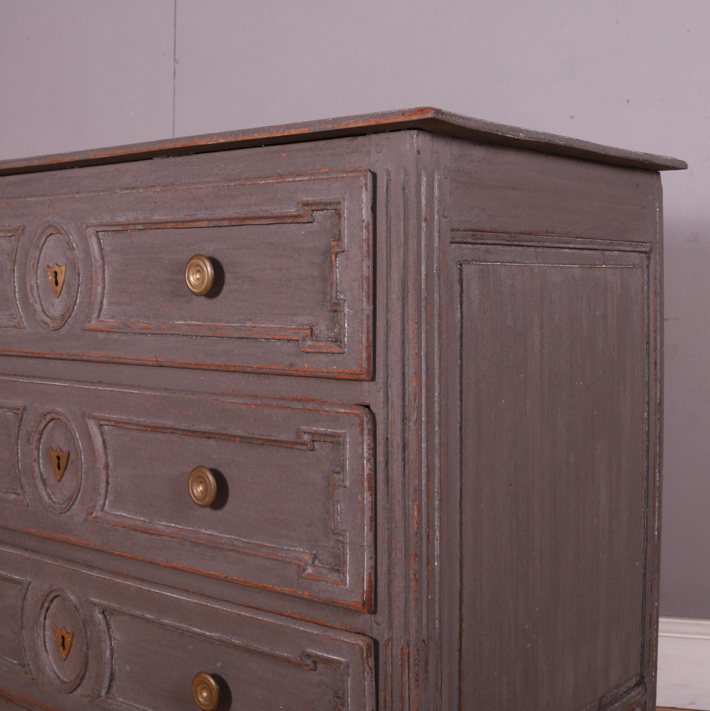 Early 19th C French painted oak  3 drawer commode. 1820

Reference: 7474

Dimensions
50 inches (127 cms) Wide
24 inches (61 cms) Deep
39 inches (99 cms) High