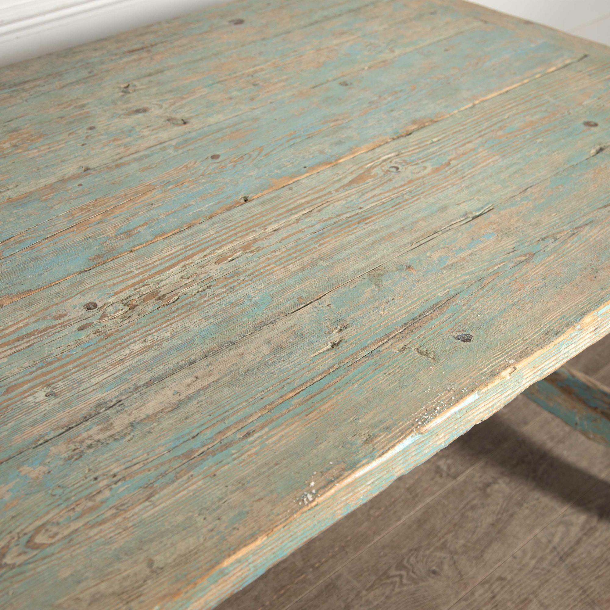 19th Century French Painted Farmhouse Table For Sale 2
