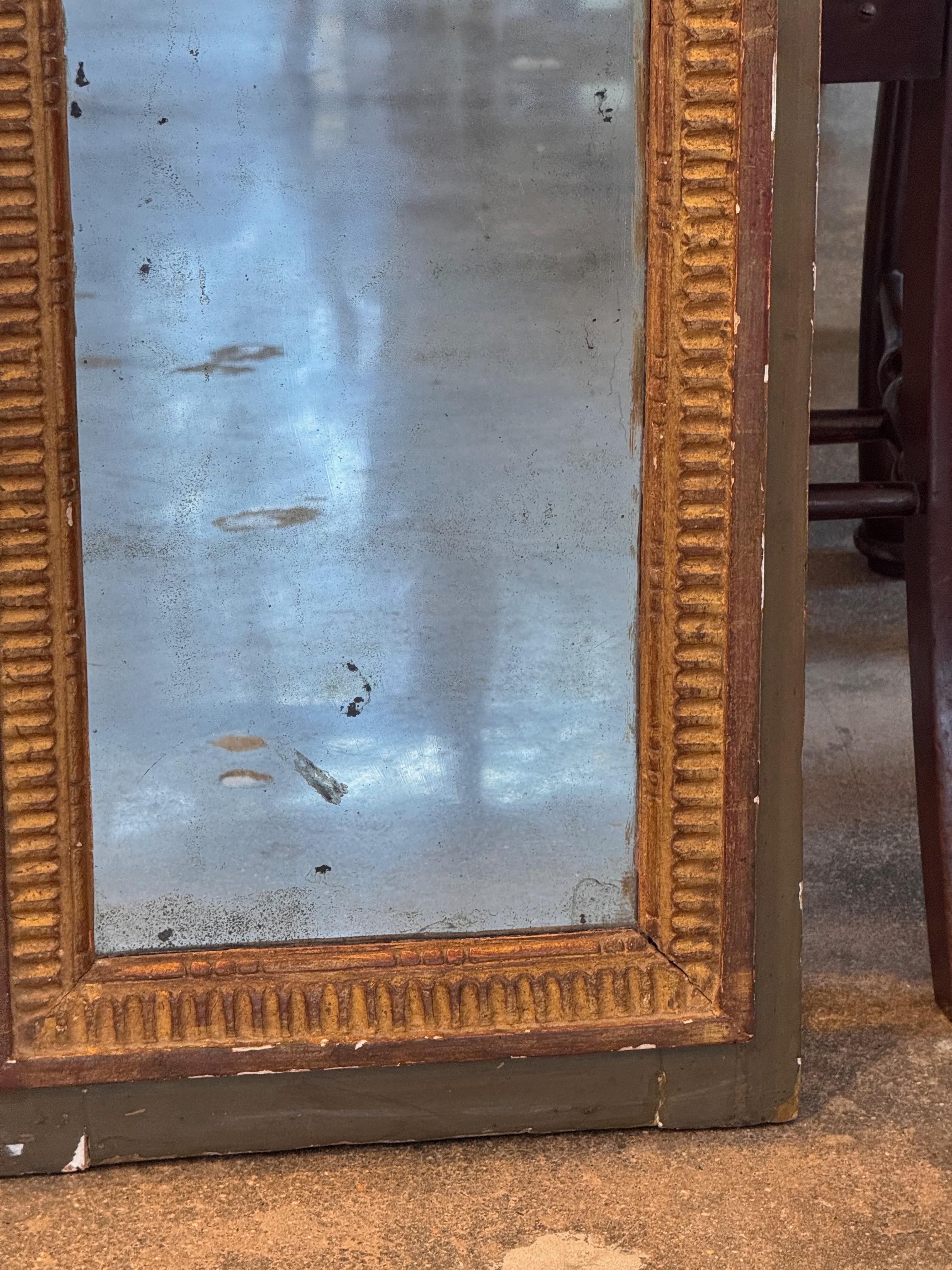 Miroir peint français du 19e siècle Bon état - En vente à Charlottesville, VA