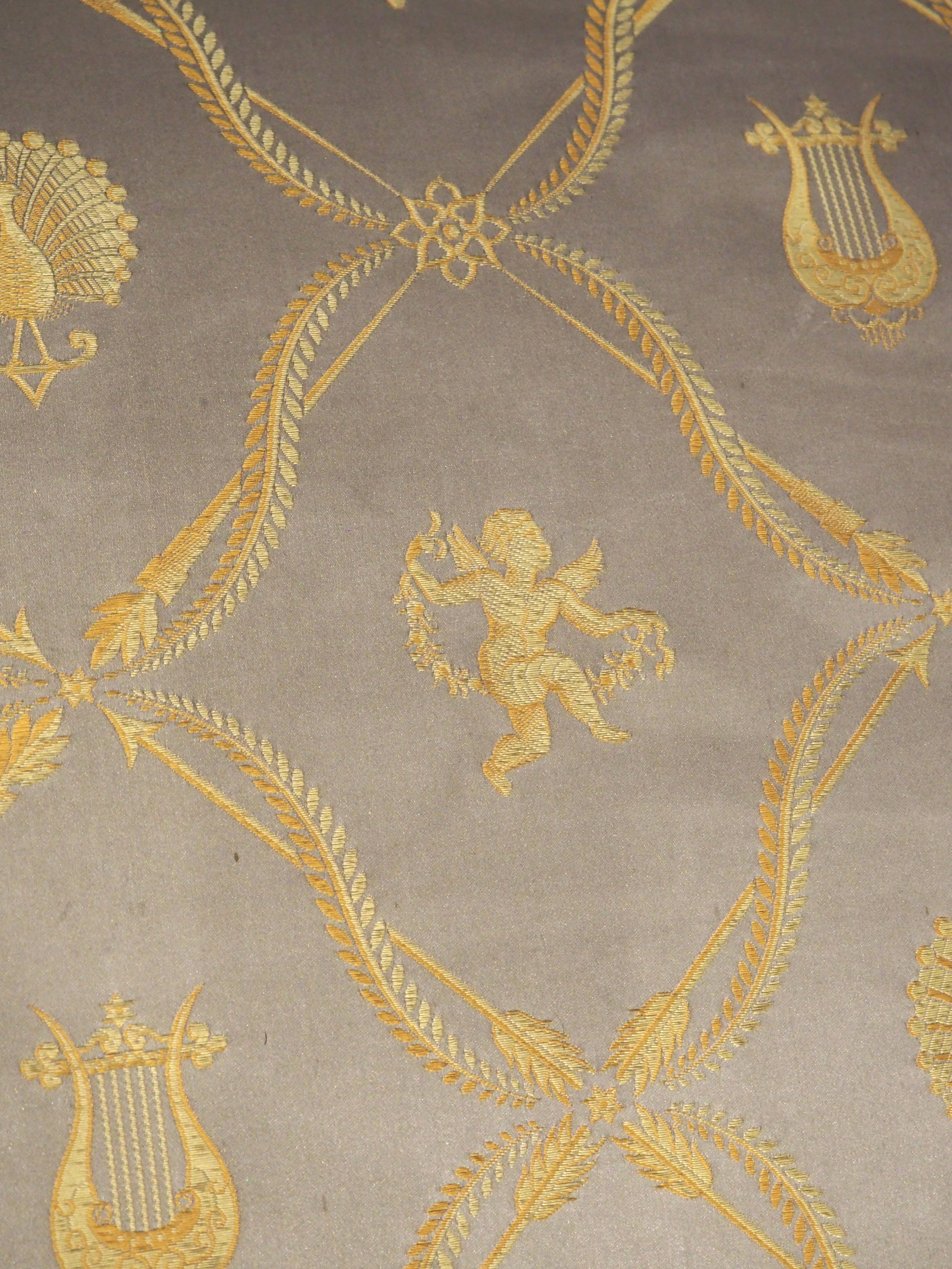 19th Century French Painted Neoclassical Style Banquette with Silk Upholstery 3
