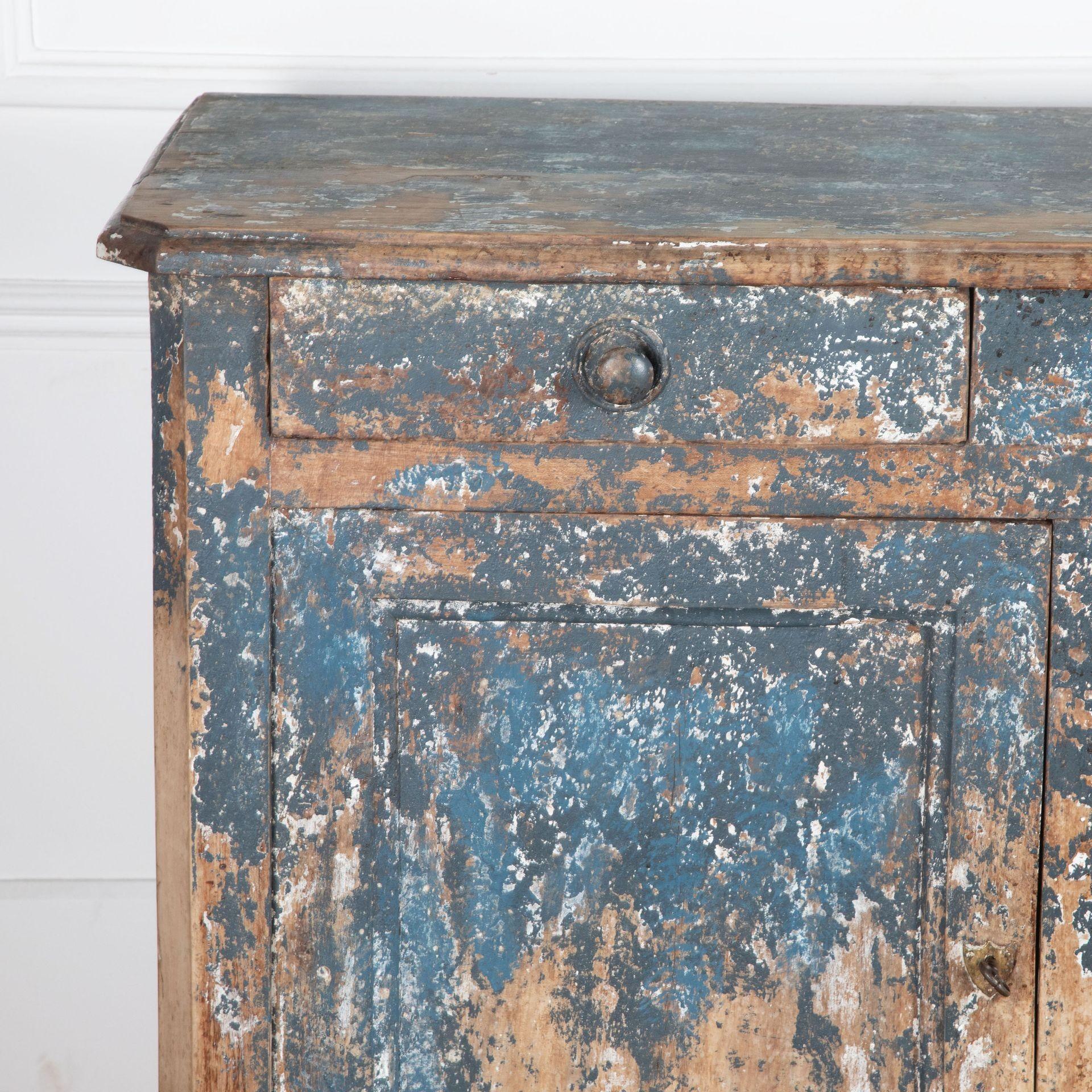 Legno Credenza dipinta francese del XIX secolo in vendita
