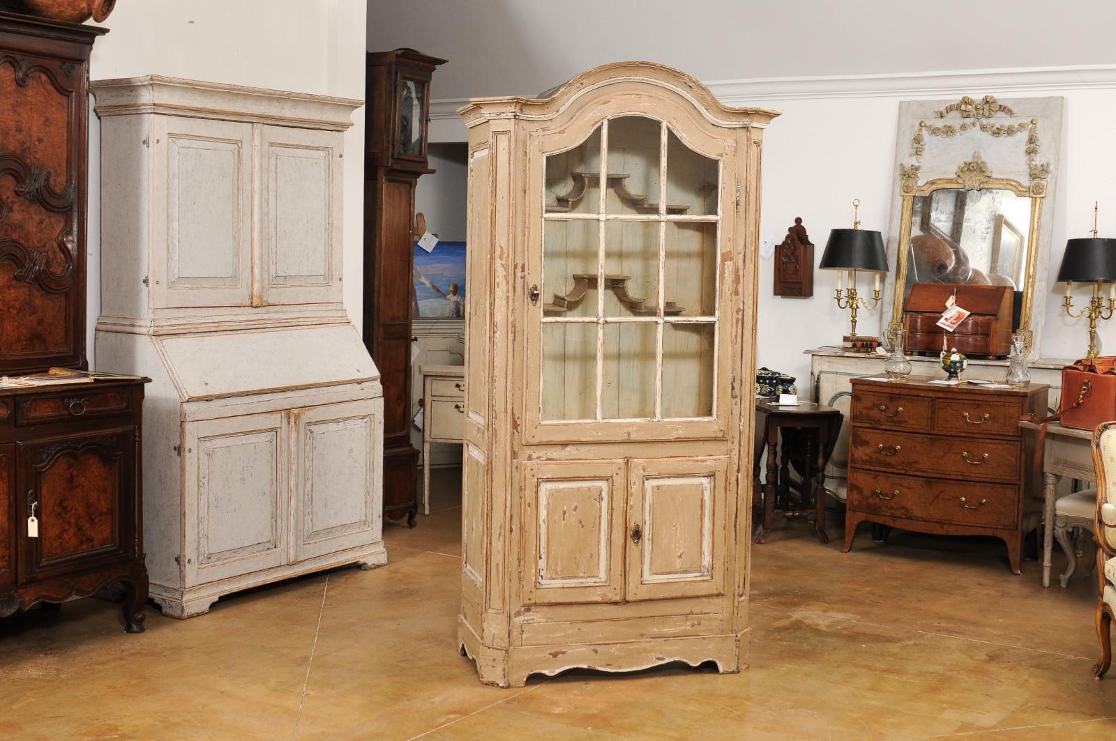 Carved 19th Century French Painted Vitrine Cabinet with Bonnet Top and Glass Door For Sale