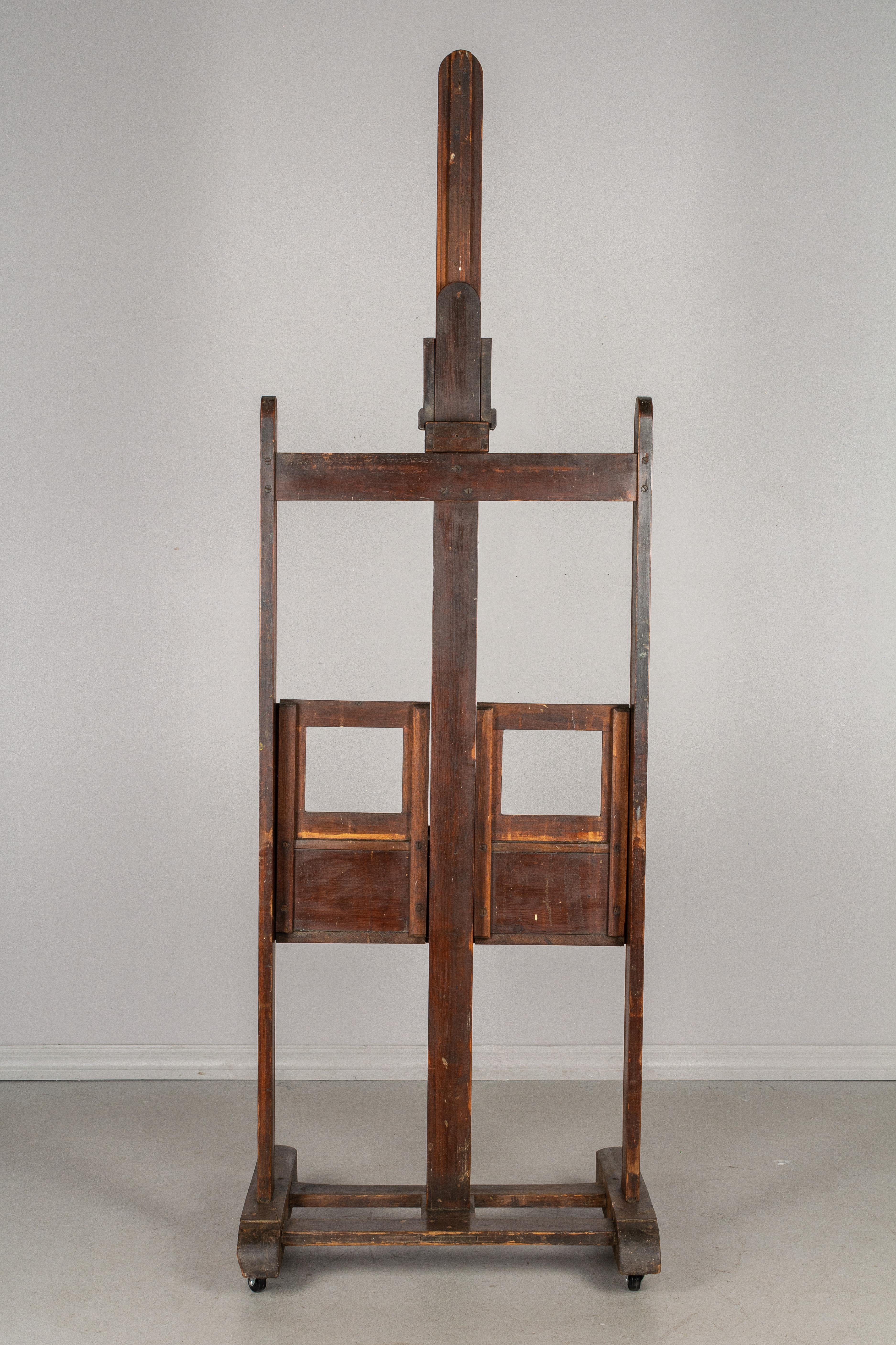 Hand-Crafted 19th Century French Painter's Easel