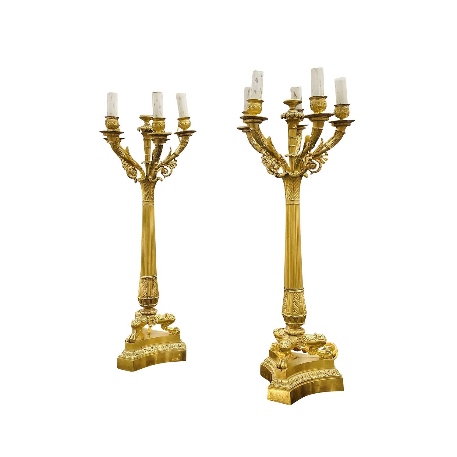 19th Century French Pair of Charles X Bronze Candle Holders - Antique Lights In Good Condition For Sale In West Palm Beach, FL