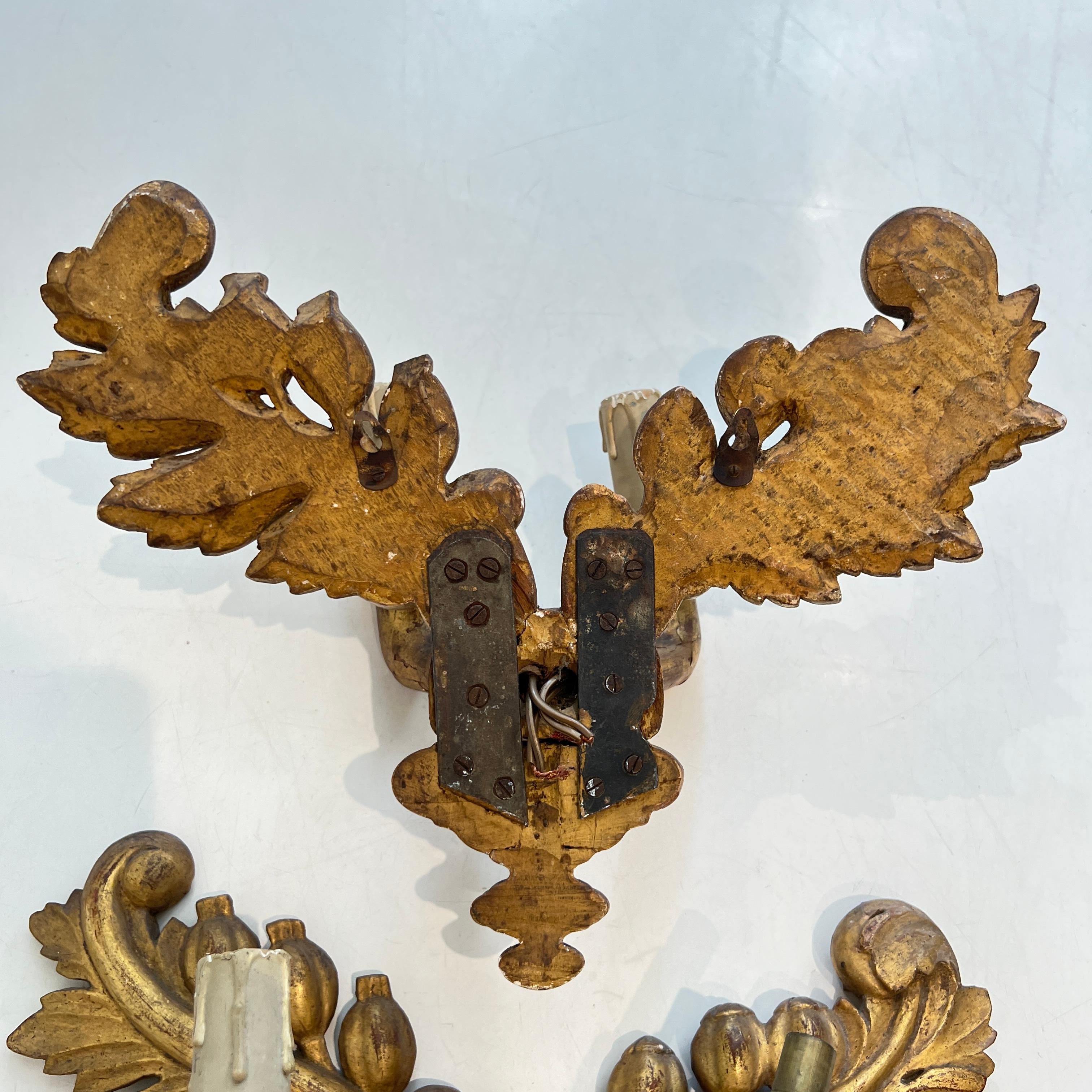 19. Jahrhundert Französisch Paar Charles X vergoldet Wood Antique Sconces (Charles X.) im Angebot