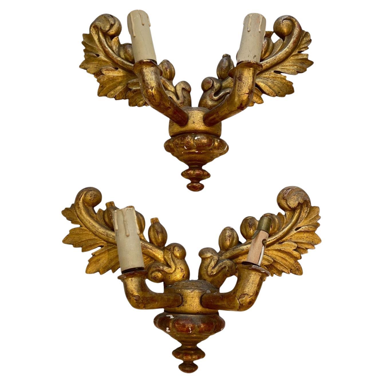 19. Jahrhundert Französisch Paar Charles X vergoldet Wood Antique Sconces im Angebot