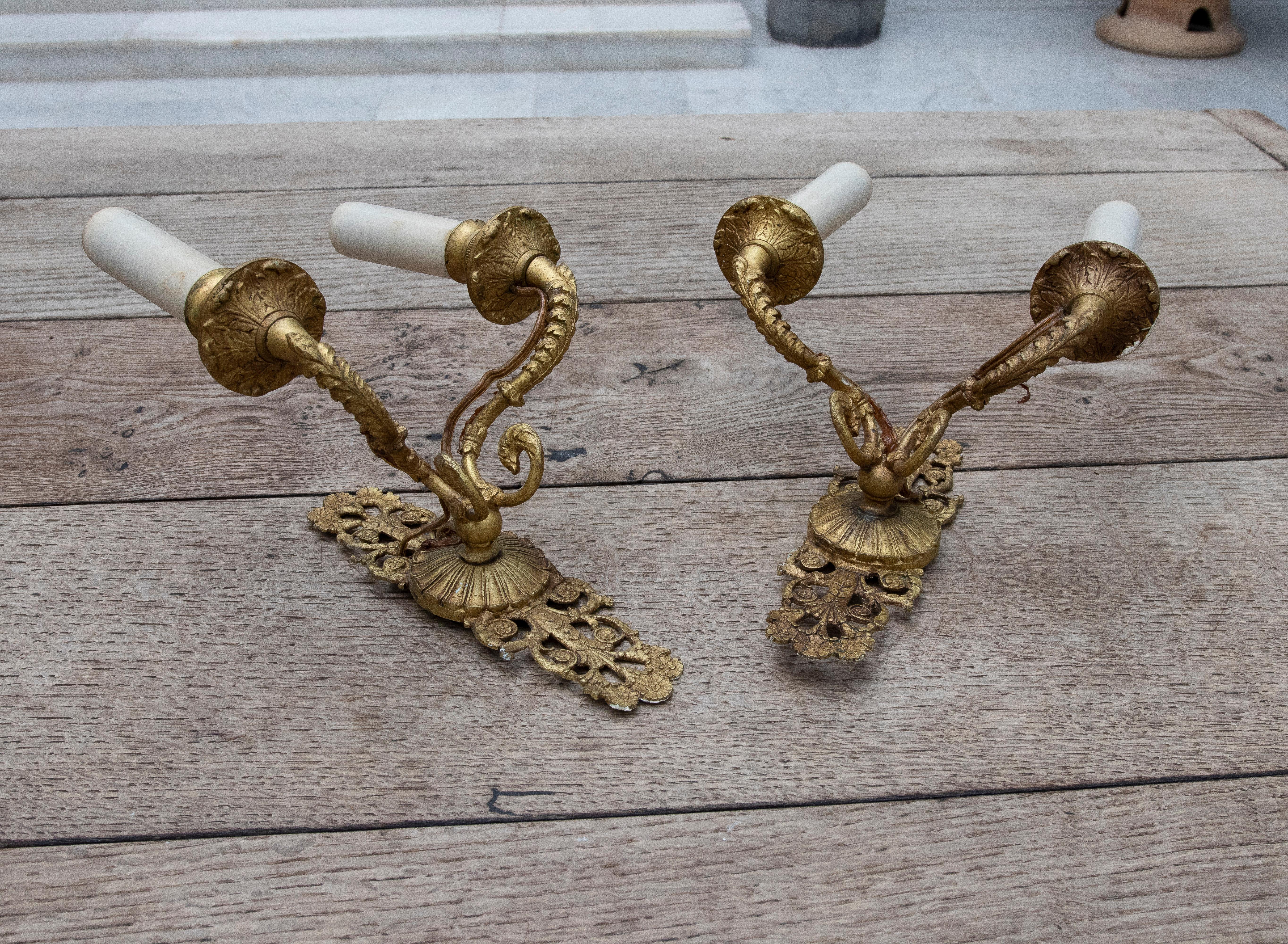 19th Century French Pair of Gilt Bronze Sconces For Sale 2