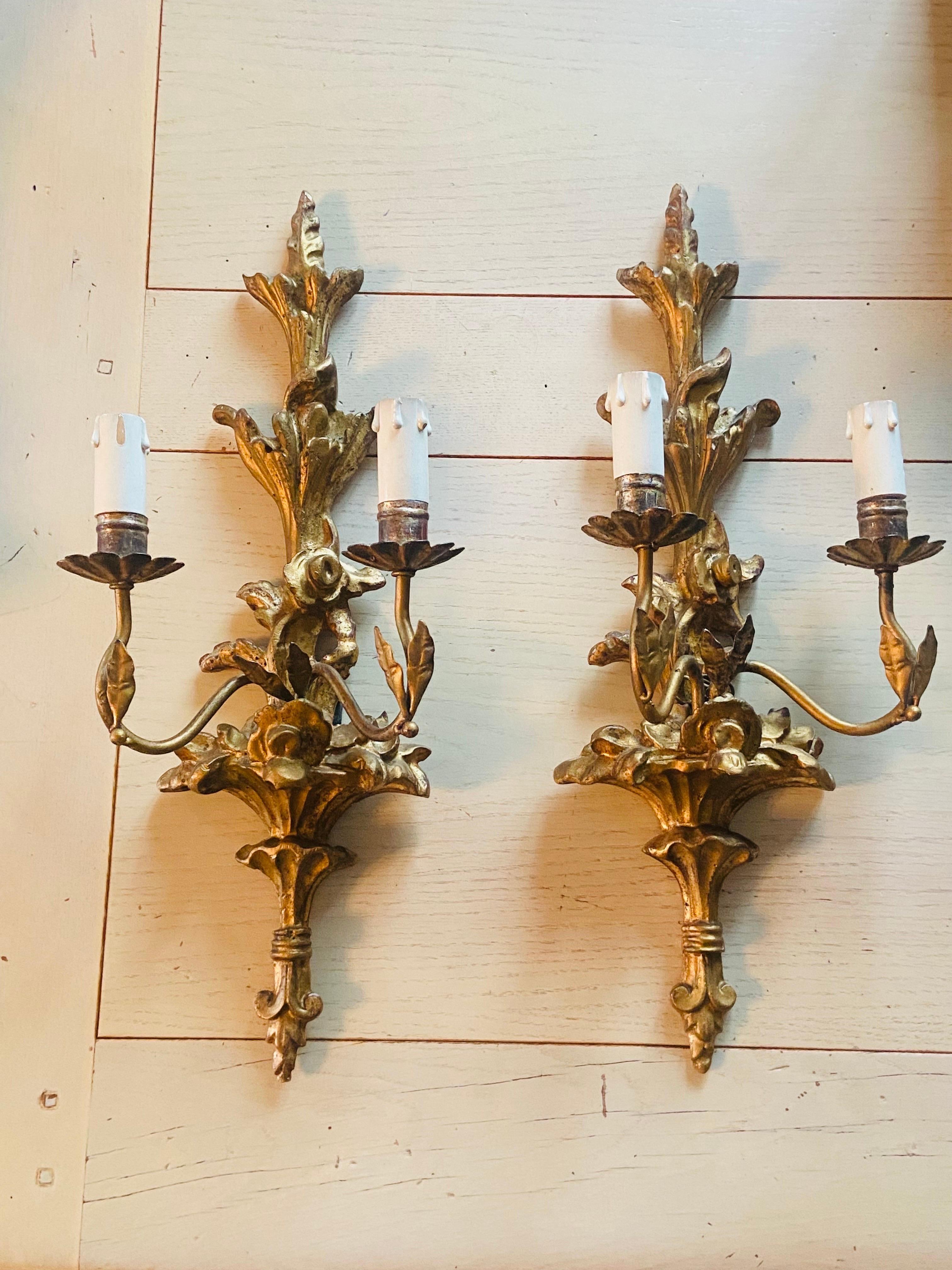 19th Century French Pair of Hand Carved Giltwood Baroque Style Sconces  For Sale 11