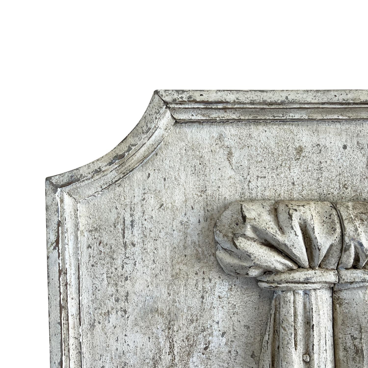 19th Century French Pair of Provincial Pinewood Wall Panels - Antique Reliefs For Sale 4