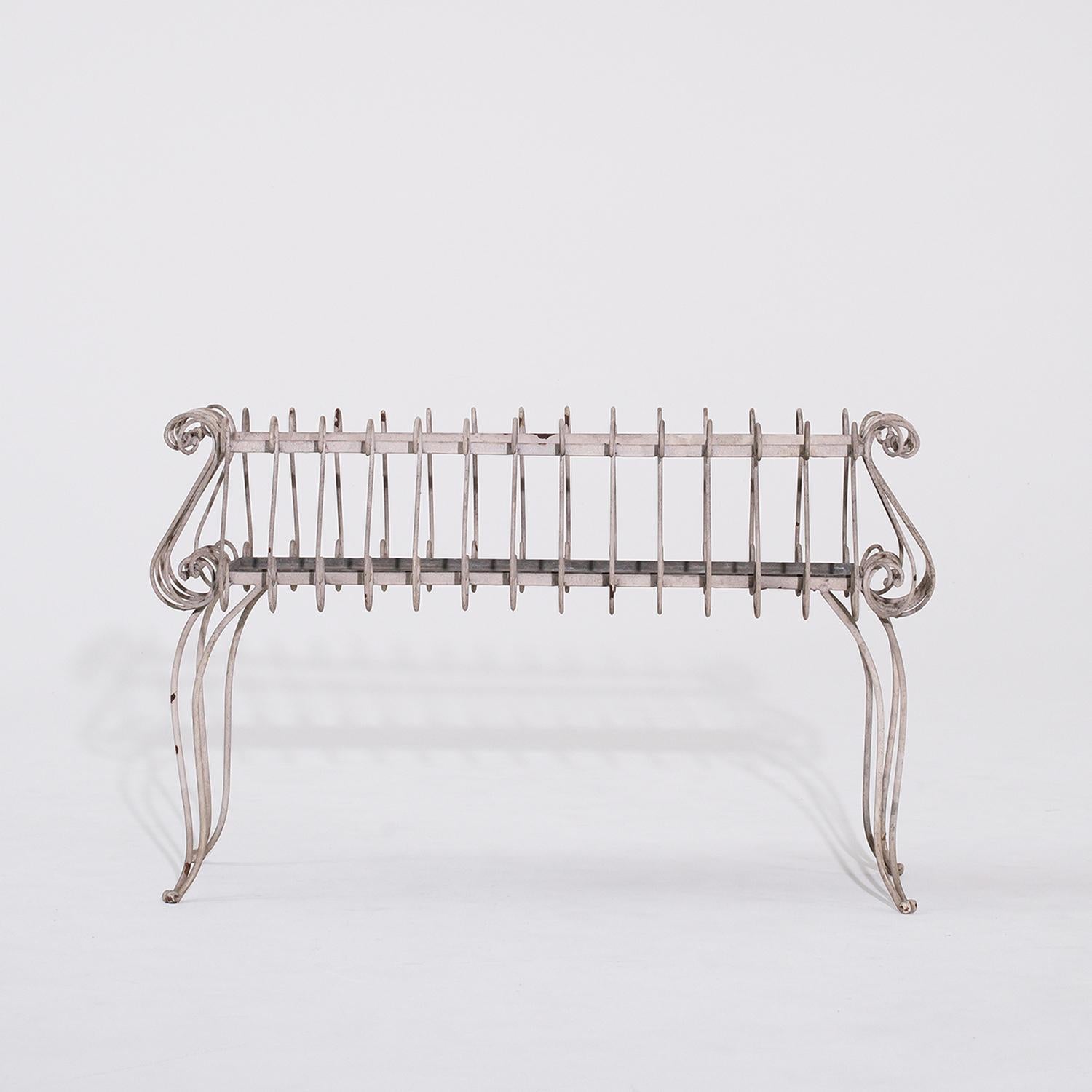19th Century French Pair of Vintage Garden Metal Plant Stands For Sale 1