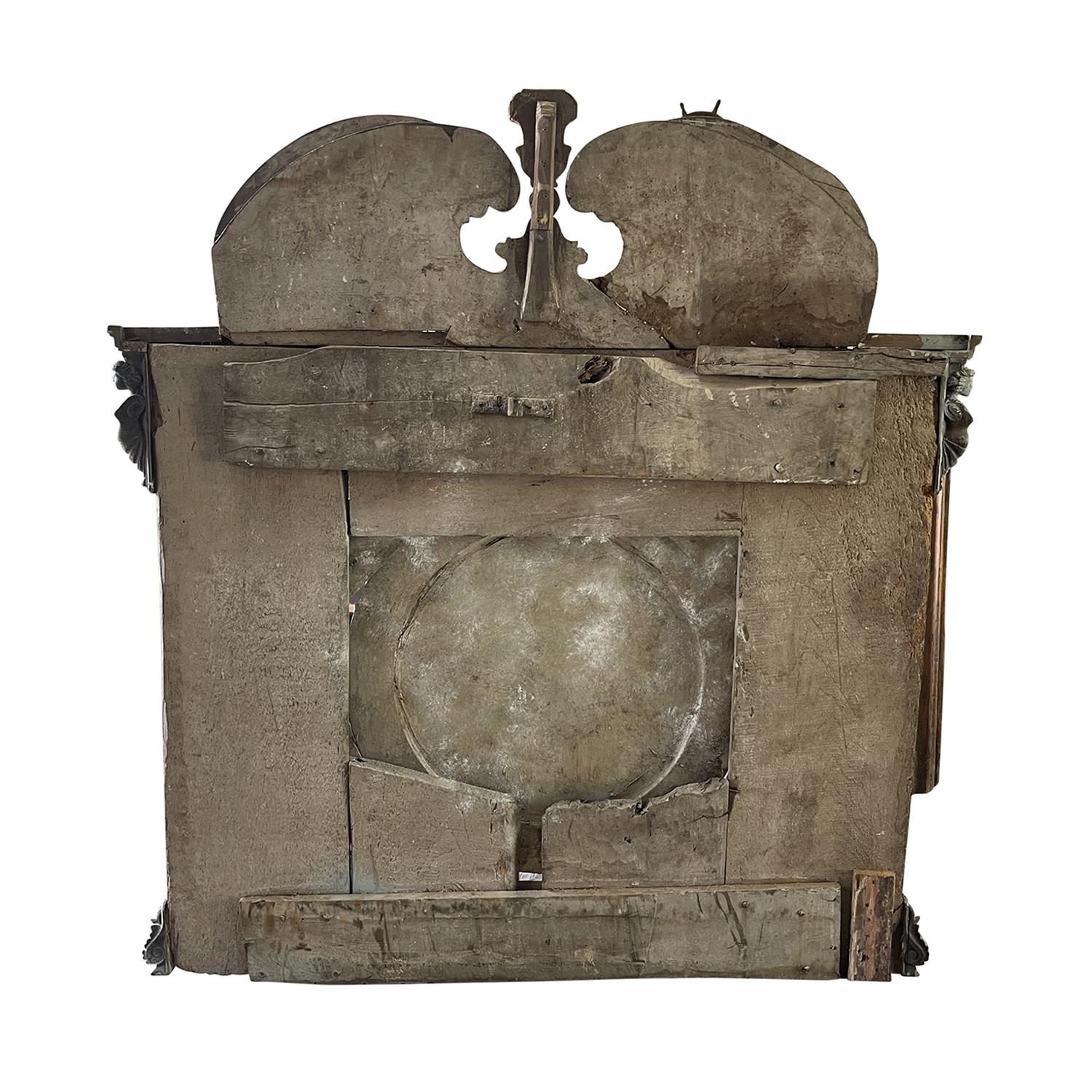 Paire de miroirs de boisserie en noyer de style baroque du 19e siècle en vente 2