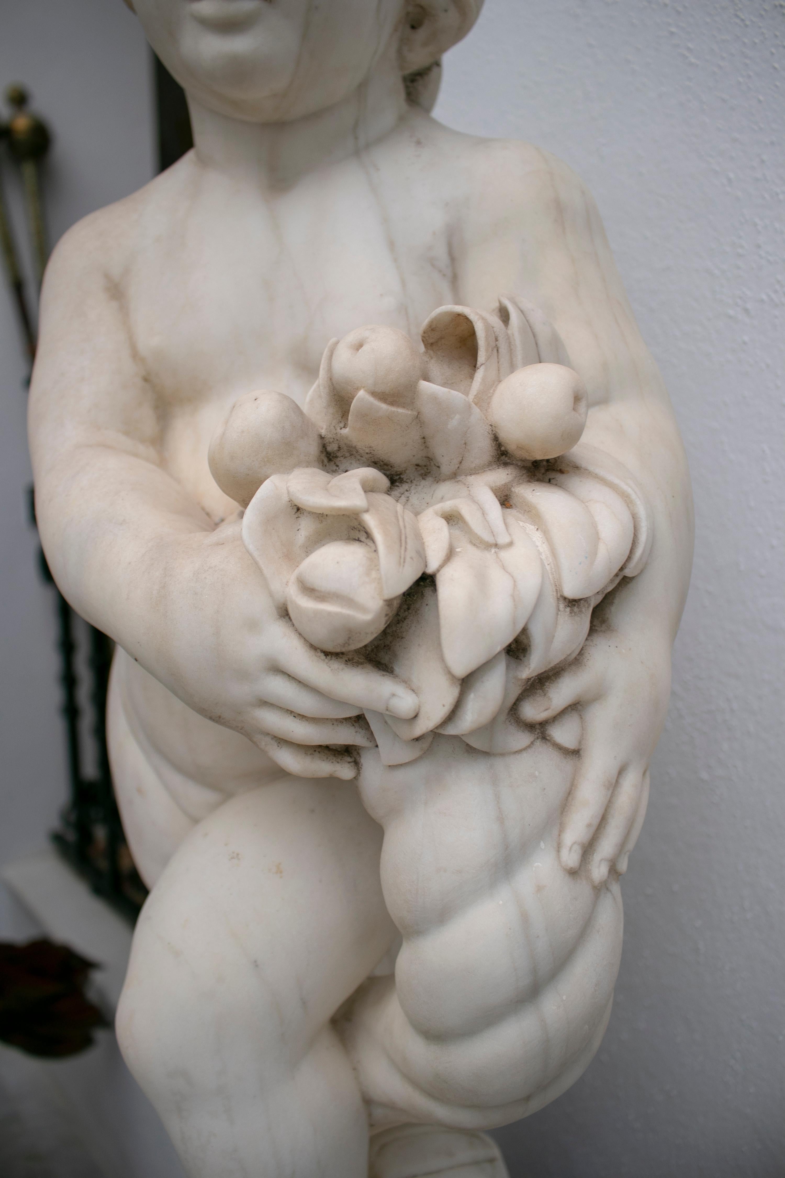 19th Century French Pair of White Carrara Marble Child Sculptures For Sale 1