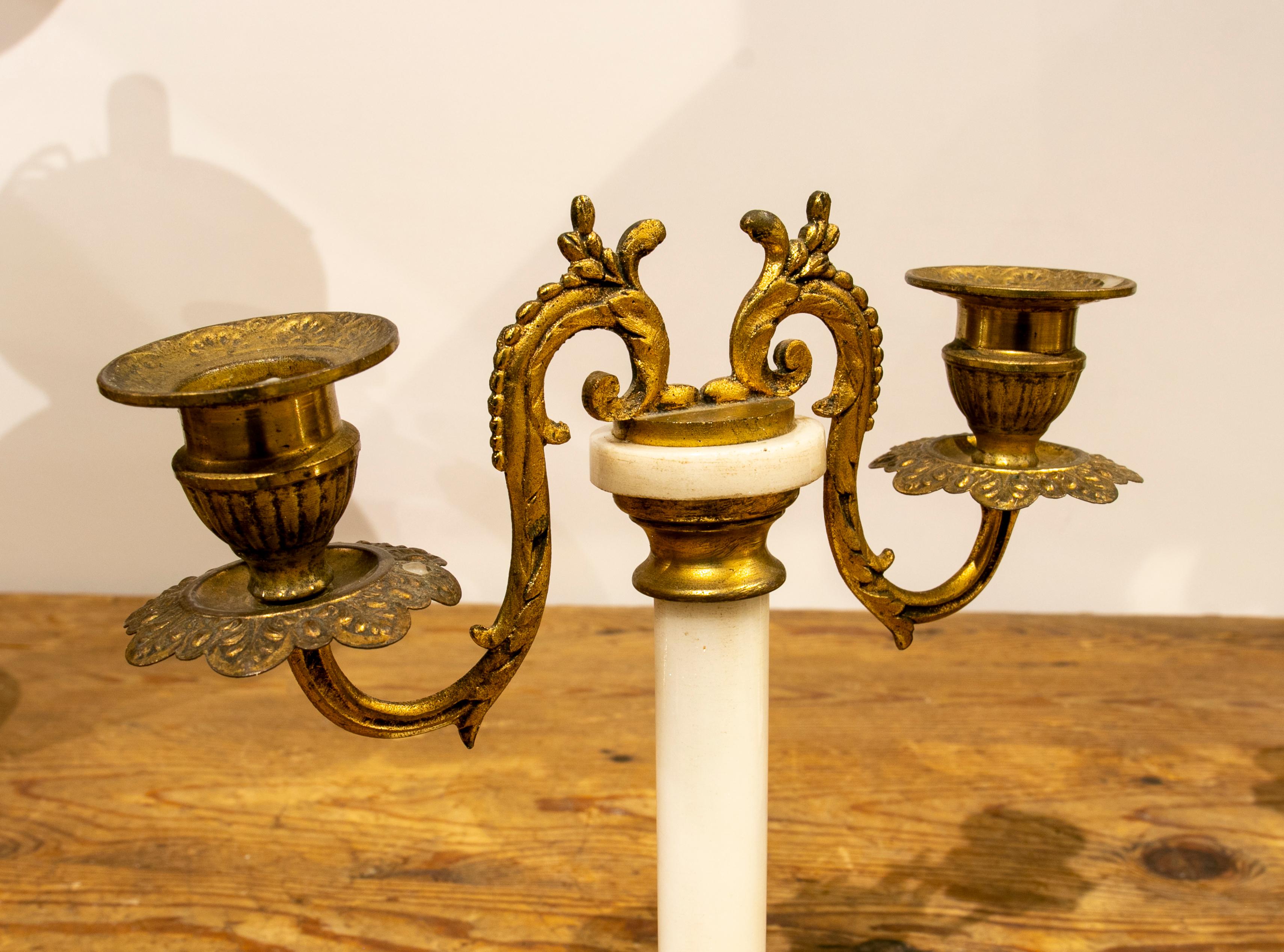 19th Century French Pair of White Marble and Gilded Bronze Candlesticks For Sale 4