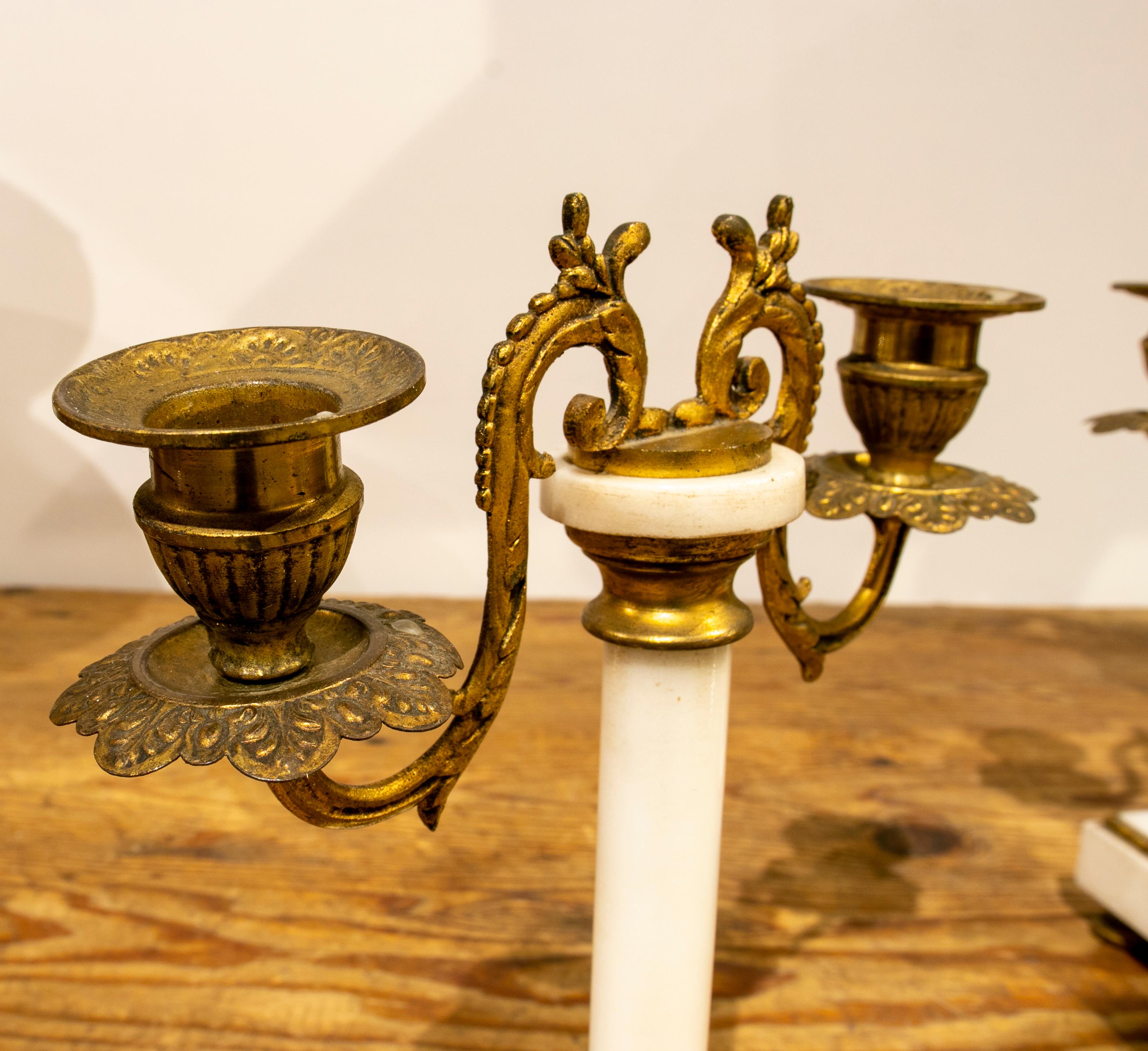 19th Century French Pair of White Marble and Gilded Bronze Candlesticks For Sale 5