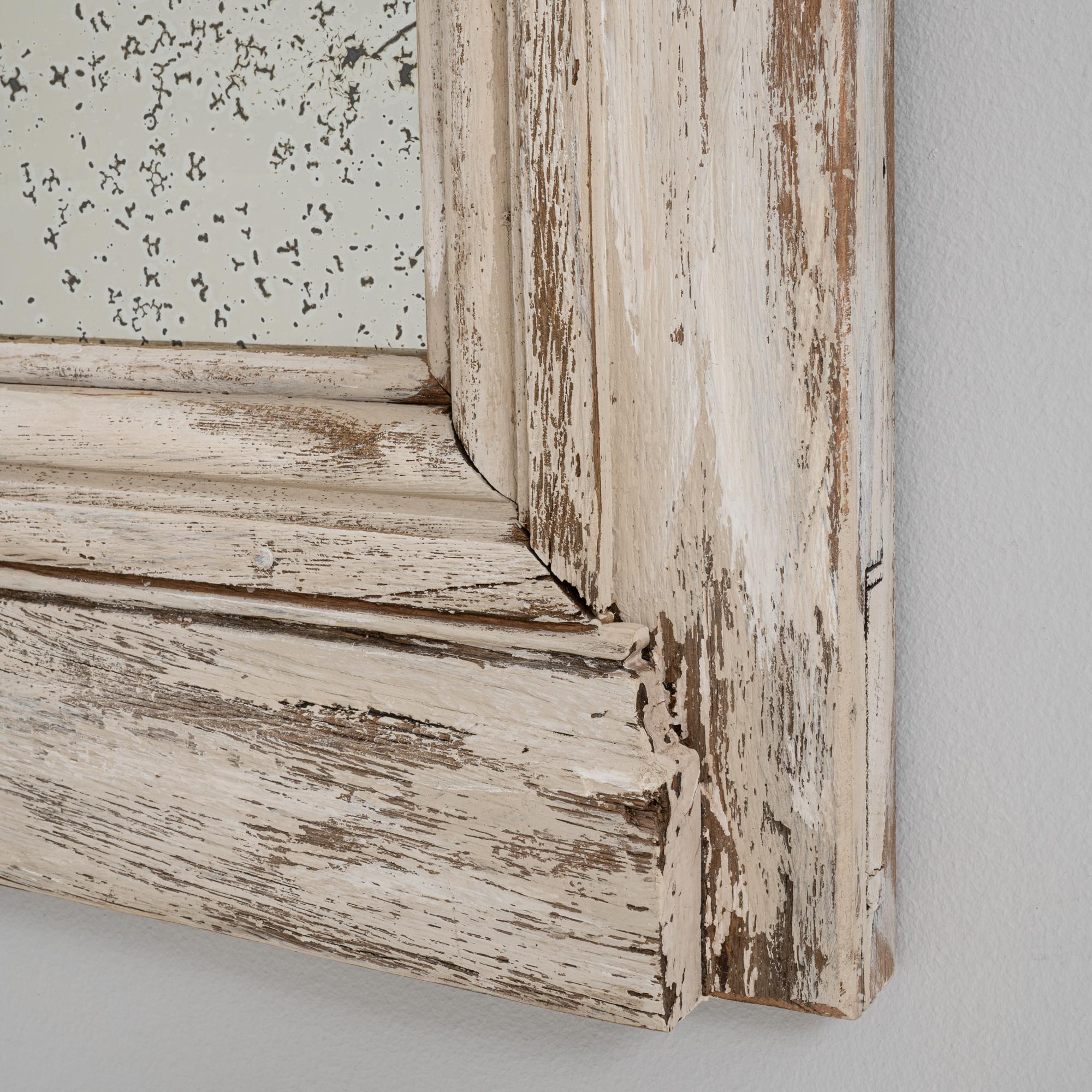 Paire de miroirs français du 19ème siècle en bois patiné blanc en vente 4