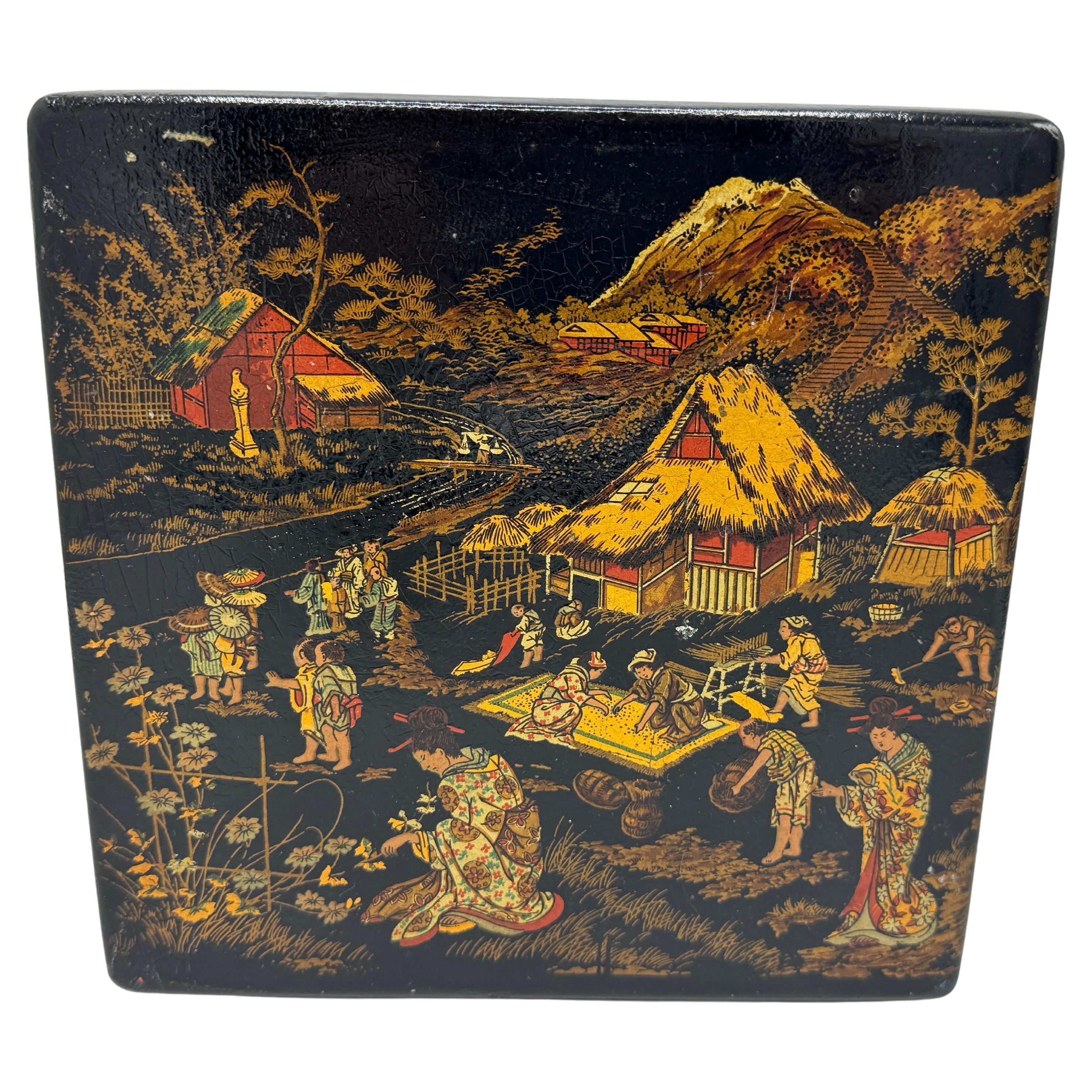 19th Century French Papier Mache Black, Red, and Gold Chinoiserie Box For Sale