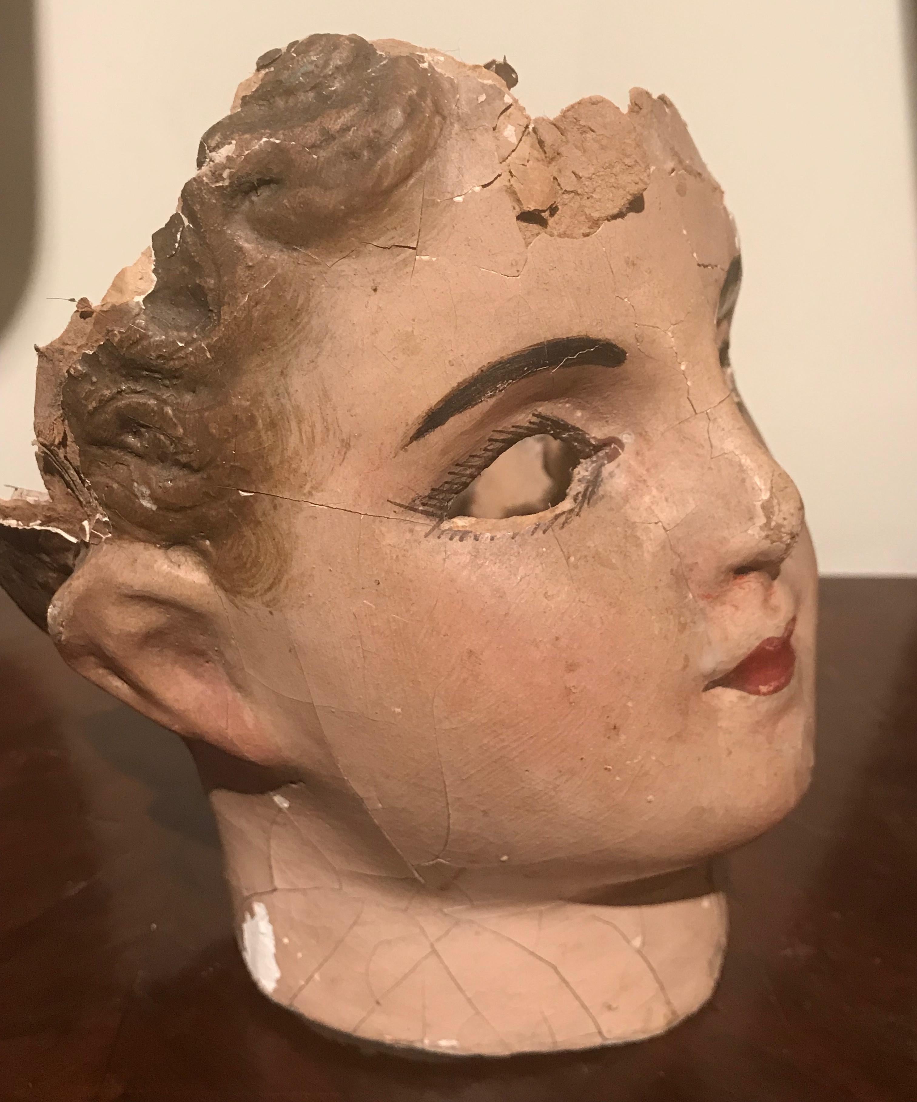 19th Century French Papier Mâché Doll Head In Distressed Condition For Sale In Antwerp, BE