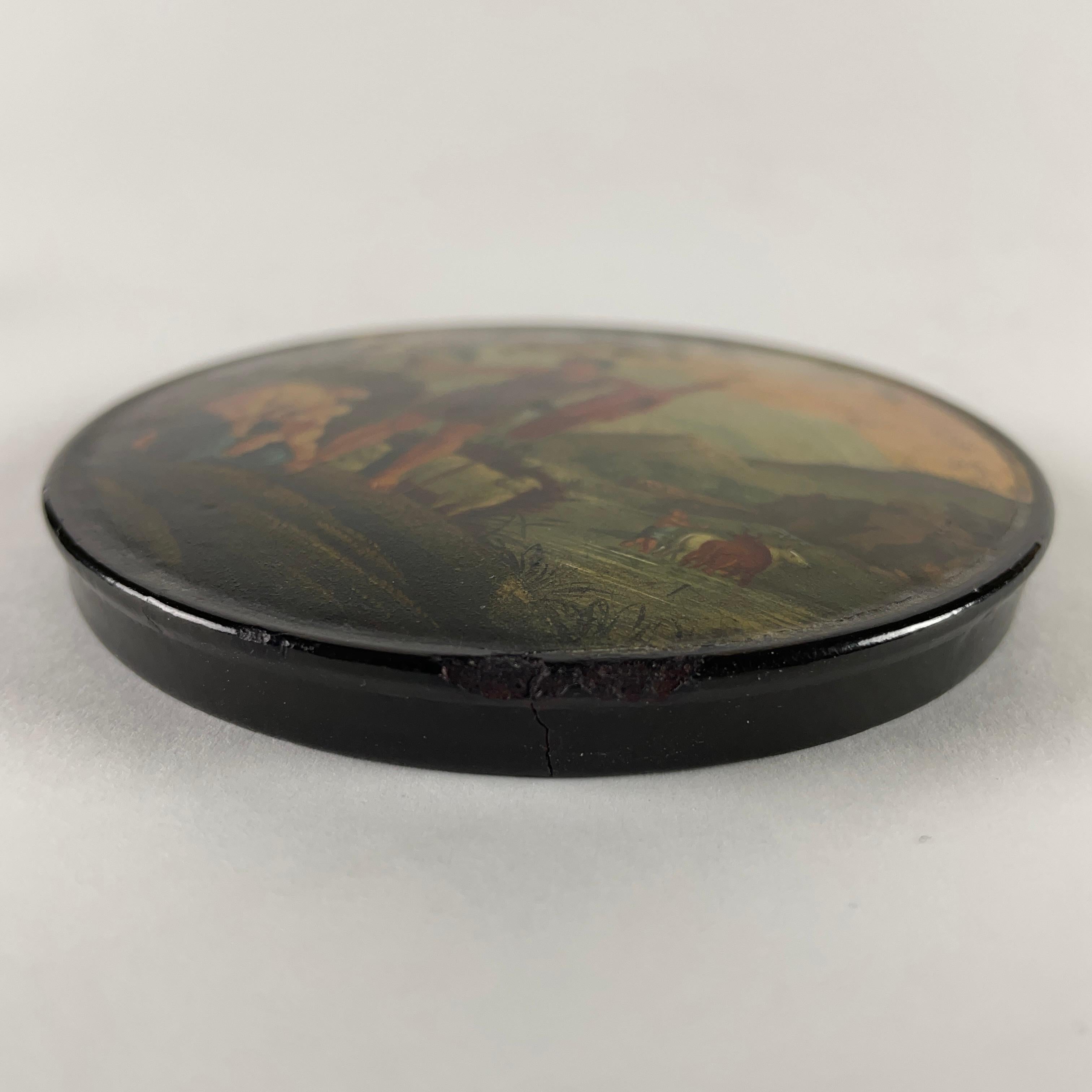19th Century French Papier Maché Snuff Box with Landscape and Figures Painting For Sale 11