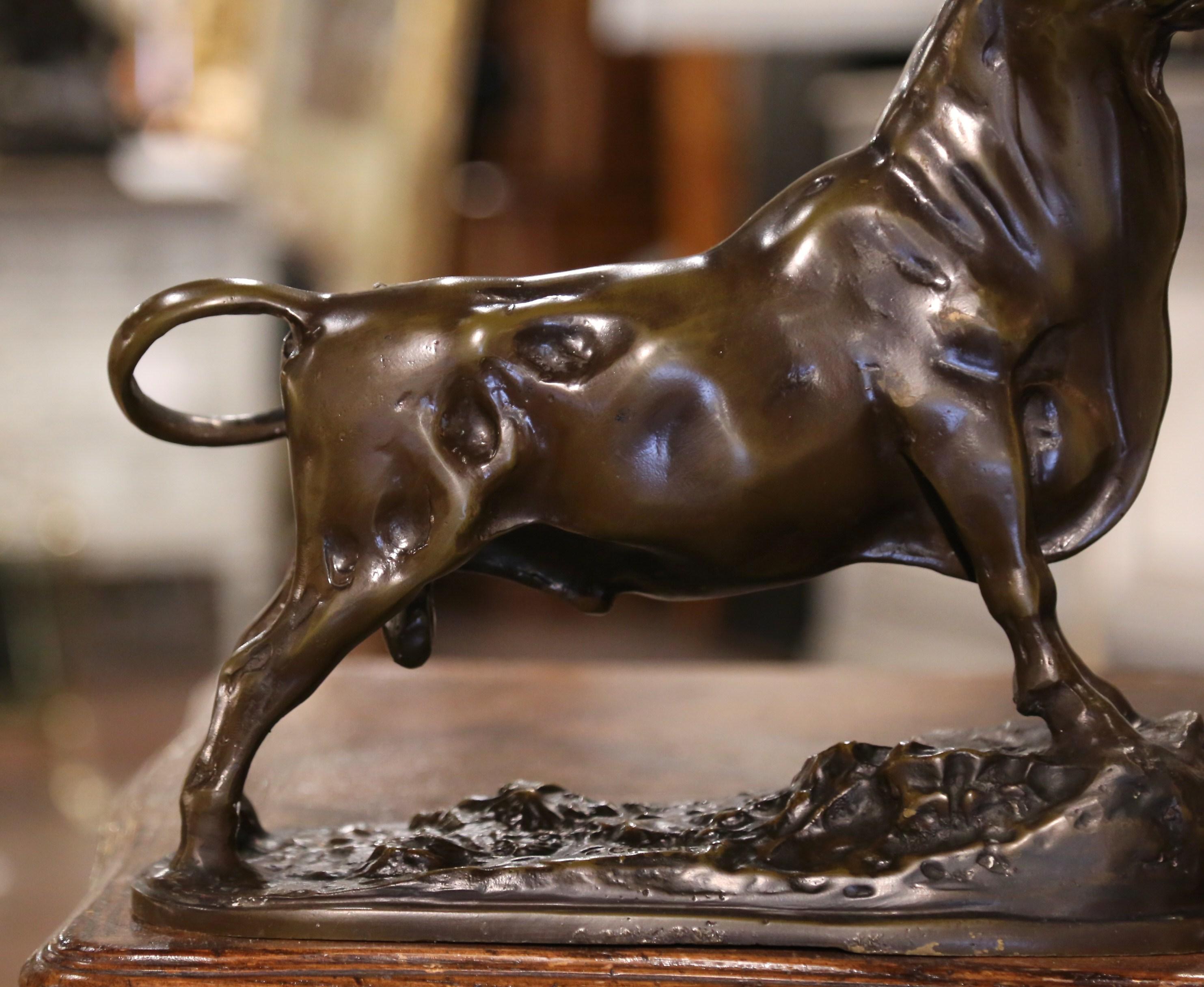 19th Century French Patinated Bronze Bull Sculpture Signed G. Gardet In Excellent Condition For Sale In Dallas, TX