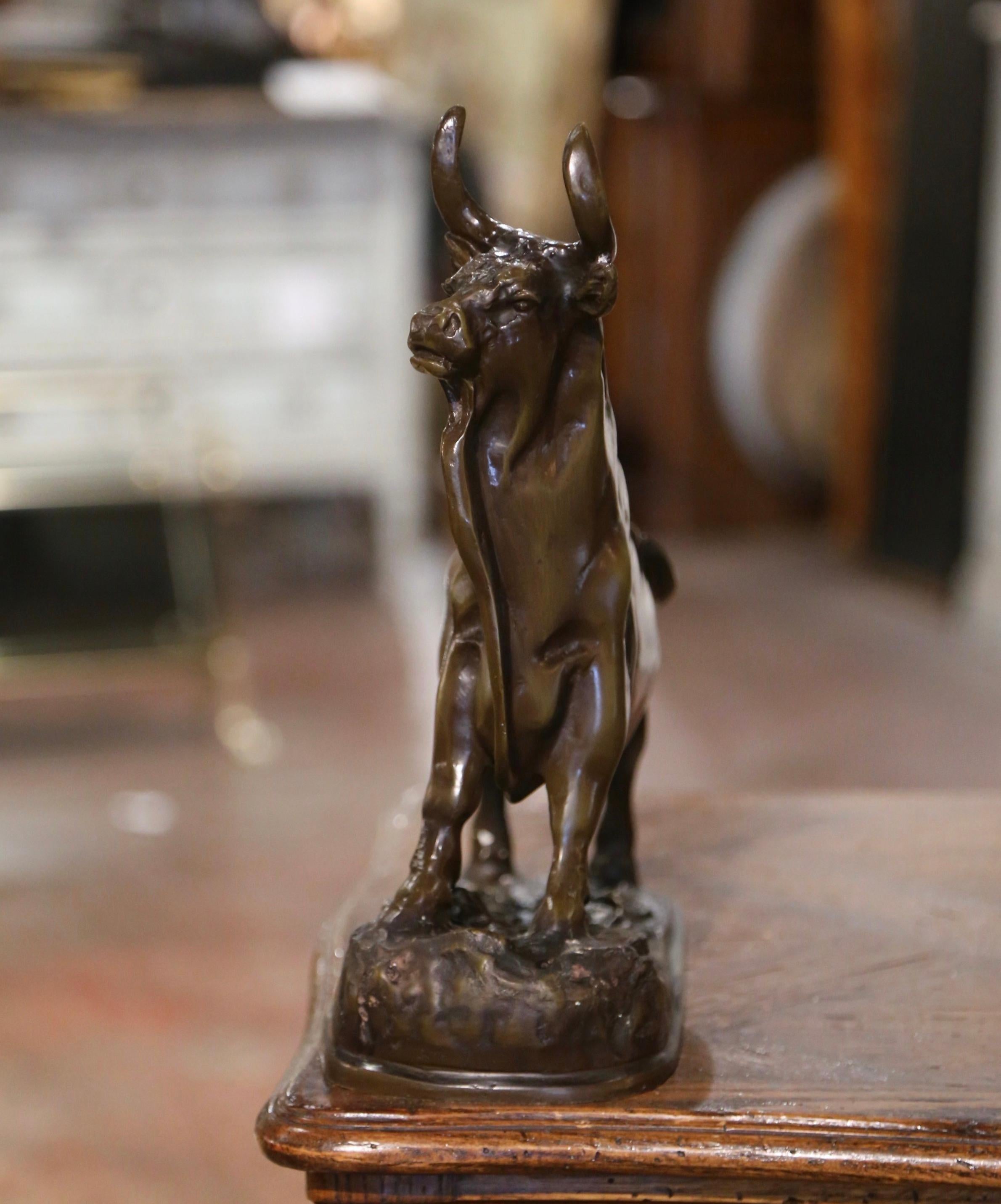 19th Century French Patinated Bronze Bull Sculpture Signed G. Gardet For Sale 5