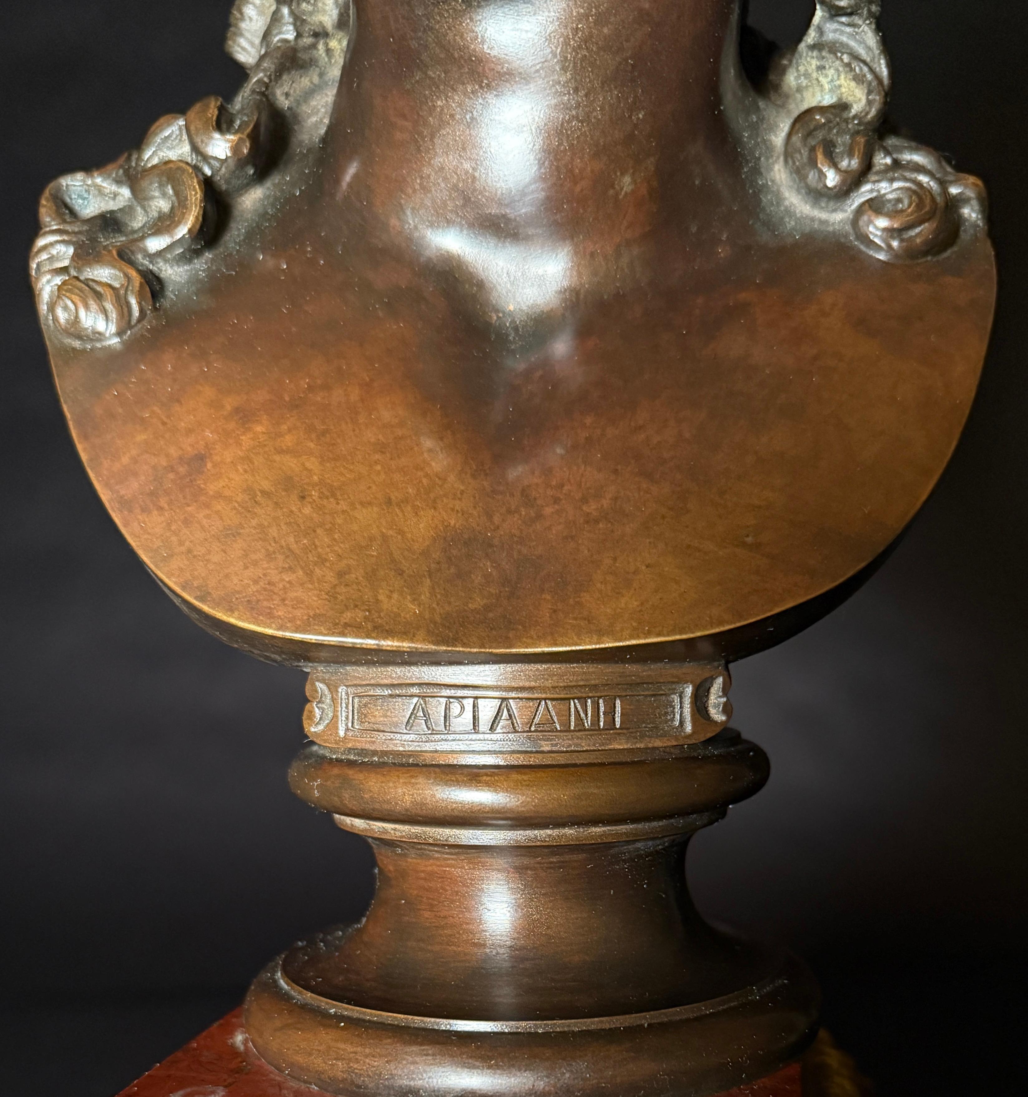 Bronzo Busto di Arianna in bronzo patinato francese del XIX secolo in vendita