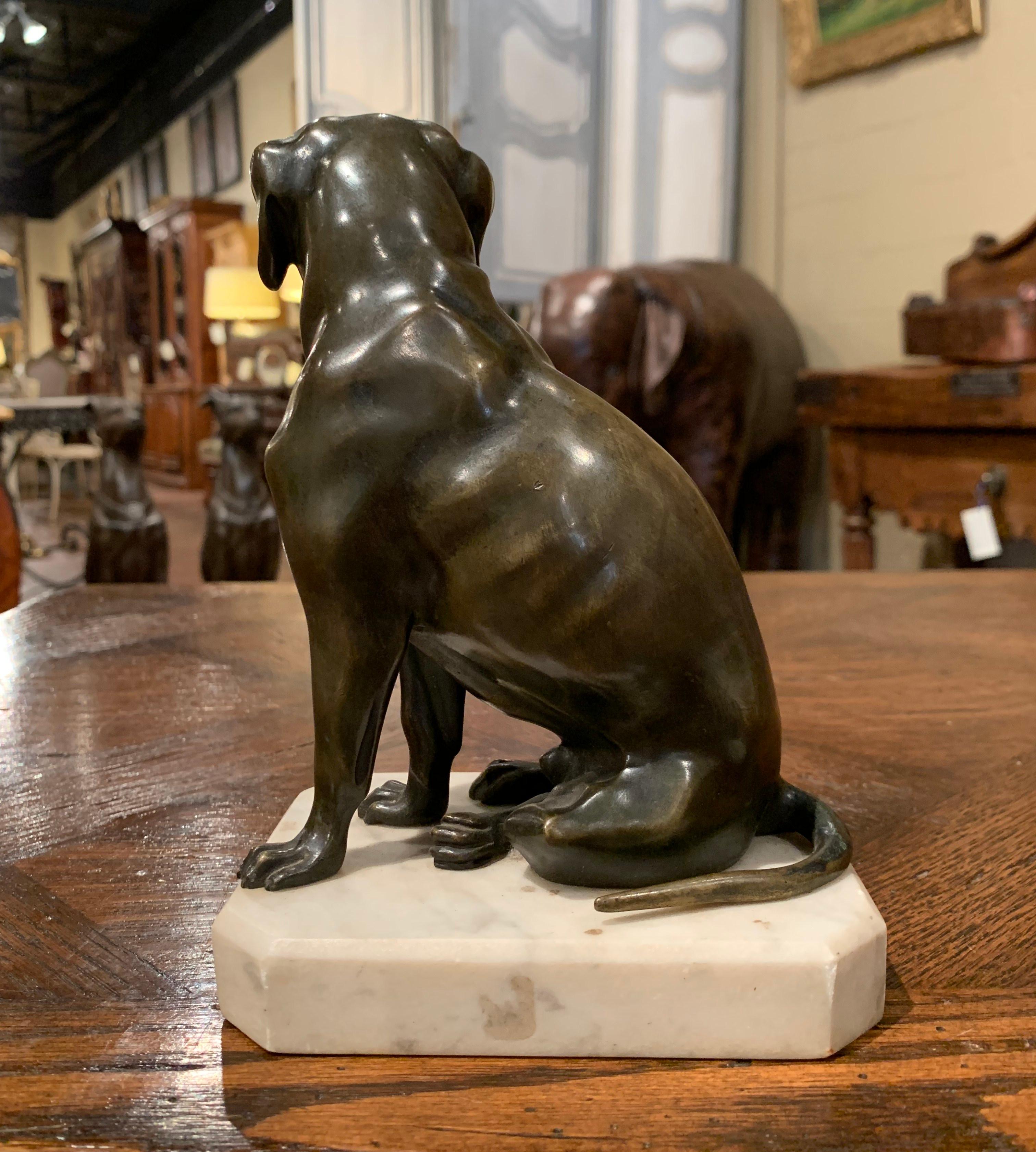 19th Century French Patinated Bronze Dog Sculpture on Grey Marble Base For Sale 2